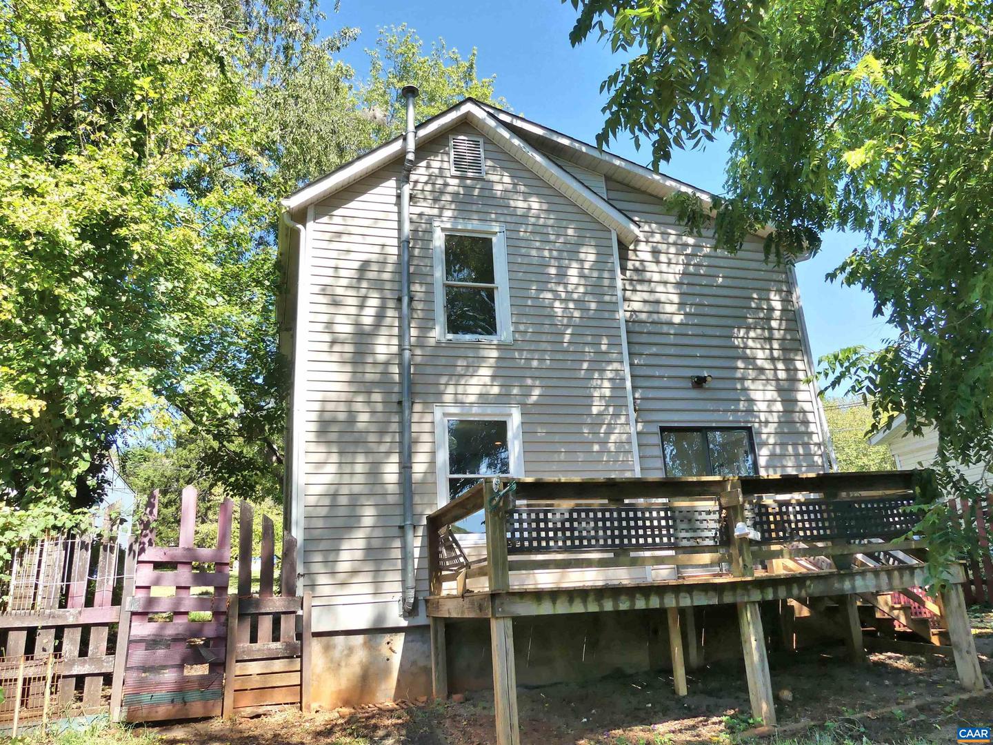 908 RIVES ST, CHARLOTTESVILLE, Virginia 22902, 3 Bedrooms Bedrooms, ,3 BathroomsBathrooms,Residential,For sale,908 RIVES ST,668825 MLS # 668825