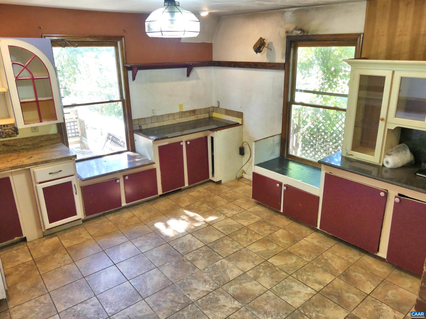 908 RIVES ST, CHARLOTTESVILLE, Virginia 22902, 3 Bedrooms Bedrooms, ,3 BathroomsBathrooms,Residential,For sale,908 RIVES ST,668825 MLS # 668825