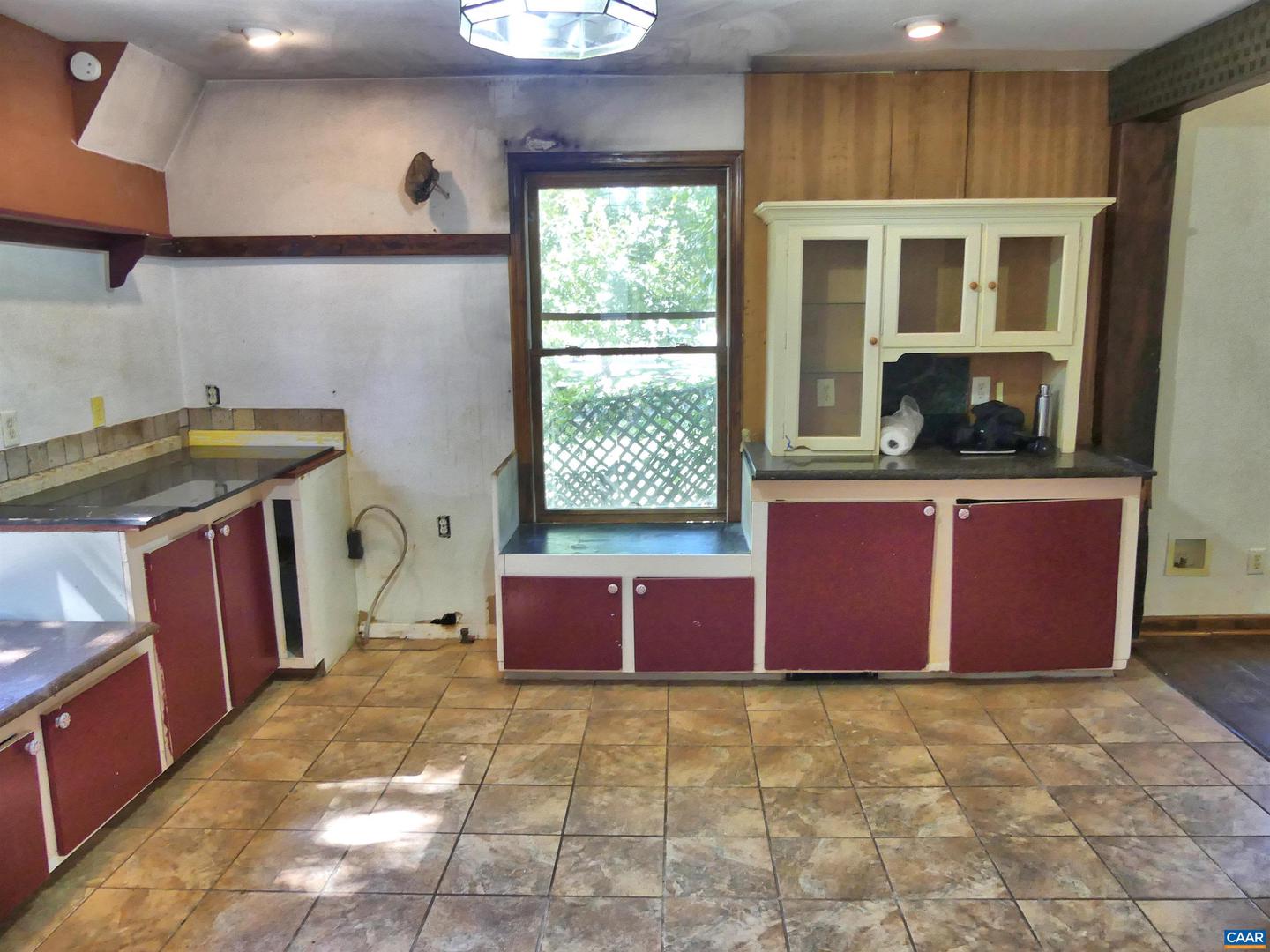 908 RIVES ST, CHARLOTTESVILLE, Virginia 22902, 3 Bedrooms Bedrooms, ,3 BathroomsBathrooms,Residential,For sale,908 RIVES ST,668825 MLS # 668825
