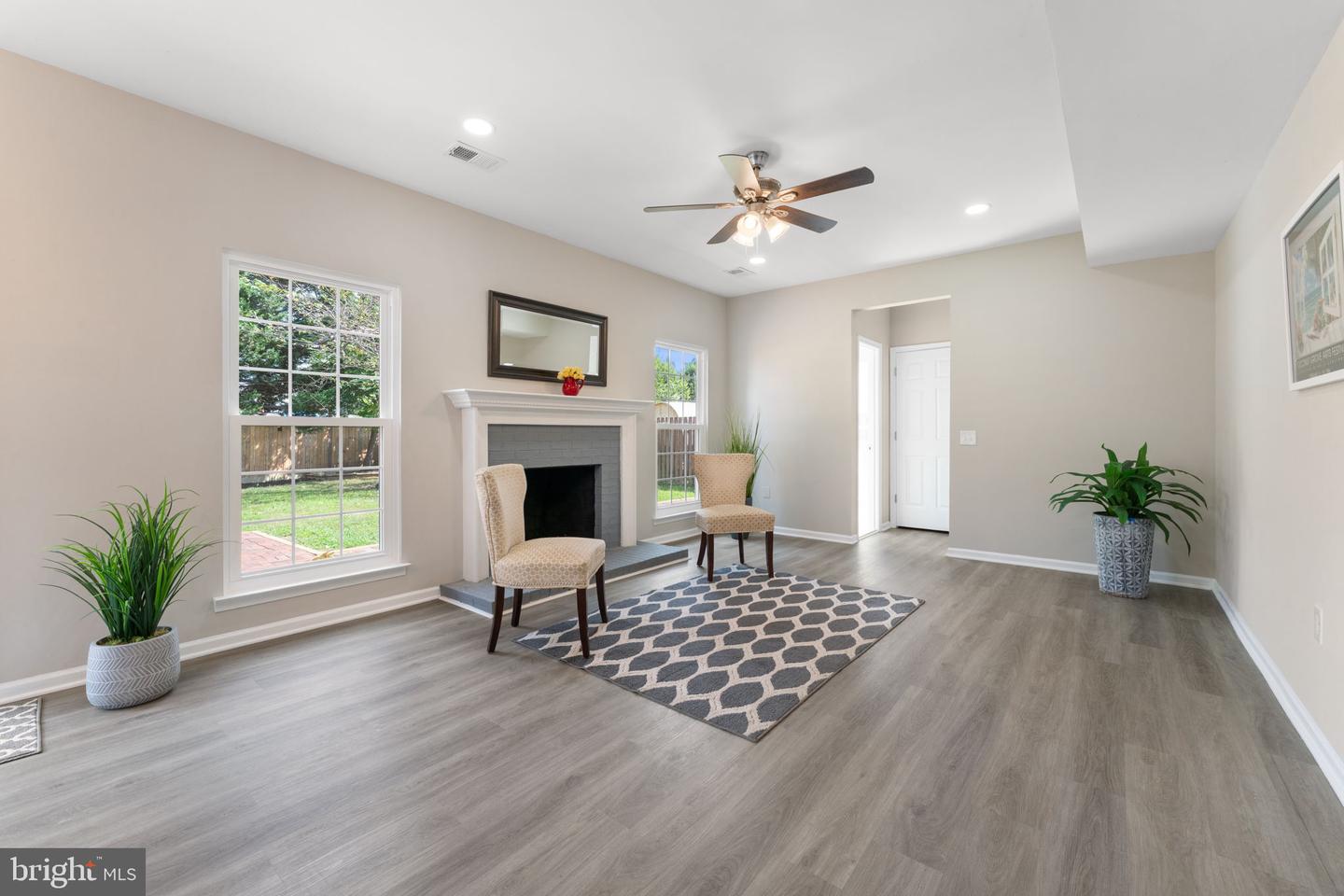 7033 BEDROCK RD, ALEXANDRIA, Virginia 22306, 4 Bedrooms Bedrooms, ,2 BathroomsBathrooms,Residential,For sale,7033 BEDROCK RD,VAFX2266780 MLS # VAFX2266780