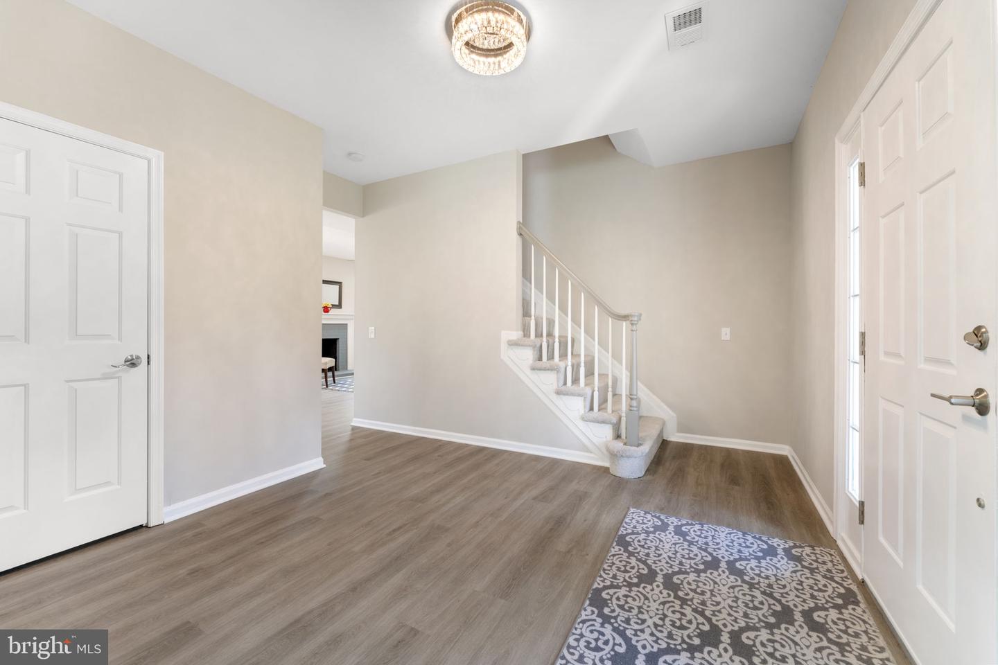 7033 BEDROCK RD, ALEXANDRIA, Virginia 22306, 4 Bedrooms Bedrooms, ,2 BathroomsBathrooms,Residential,For sale,7033 BEDROCK RD,VAFX2266780 MLS # VAFX2266780