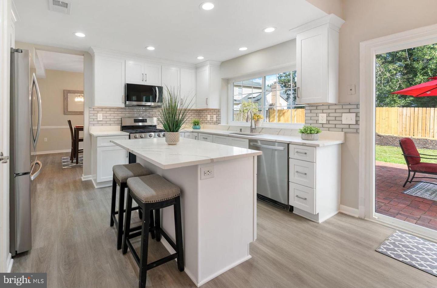 7033 BEDROCK RD, ALEXANDRIA, Virginia 22306, 4 Bedrooms Bedrooms, ,2 BathroomsBathrooms,Residential,For sale,7033 BEDROCK RD,VAFX2266780 MLS # VAFX2266780