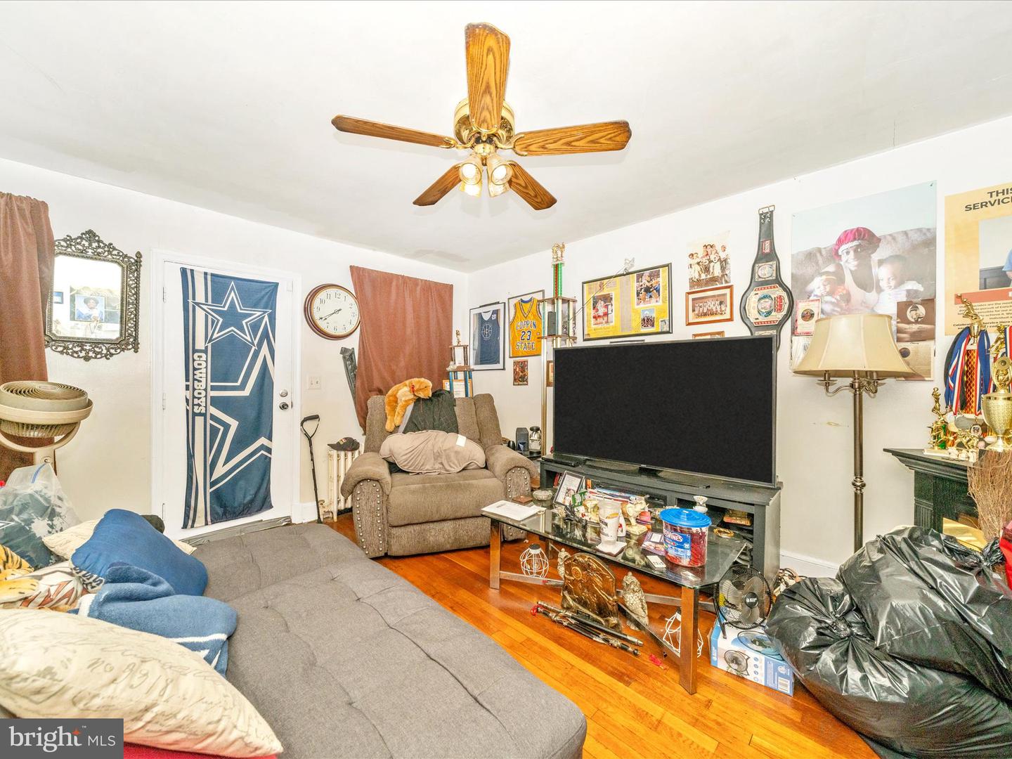 1630 RIDGE PL SE, WASHINGTON, District Of Columbia 20020, 2 Bedrooms Bedrooms, ,1 BathroomBathrooms,Residential,For sale,1630 RIDGE PL SE,DCDC2222278 MLS # DCDC2222278