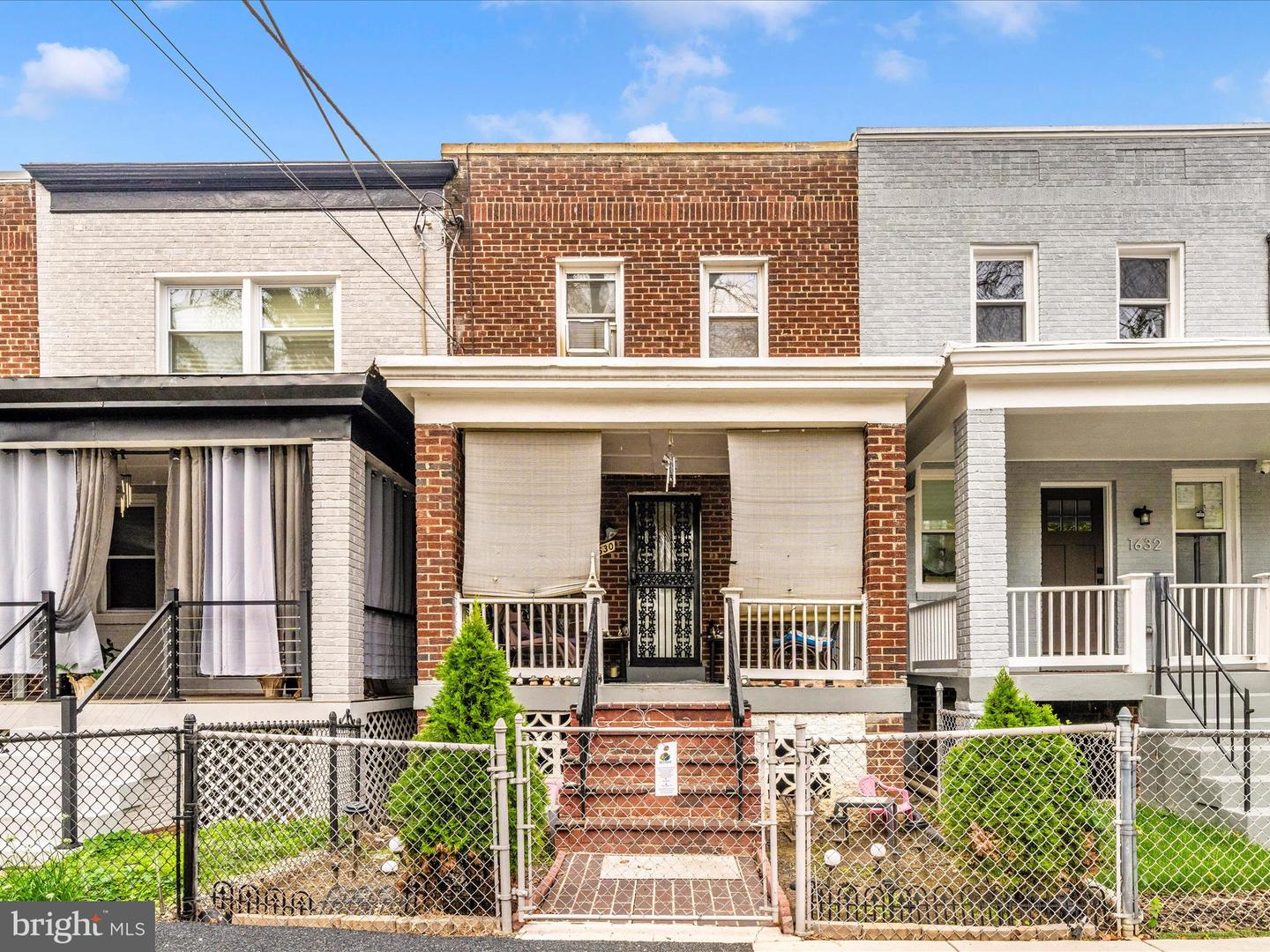 1630 RIDGE PL SE, WASHINGTON, District Of Columbia 20020, 2 Bedrooms Bedrooms, ,1 BathroomBathrooms,Residential,For sale,1630 RIDGE PL SE,DCDC2222278 MLS # DCDC2222278