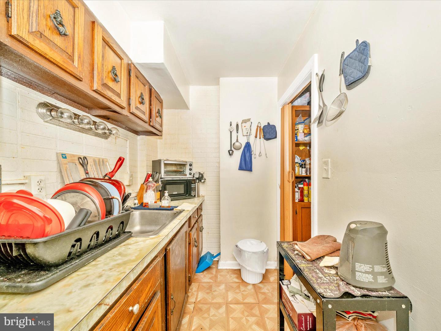 1630 RIDGE PL SE, WASHINGTON, District Of Columbia 20020, 2 Bedrooms Bedrooms, ,1 BathroomBathrooms,Residential,For sale,1630 RIDGE PL SE,DCDC2222278 MLS # DCDC2222278