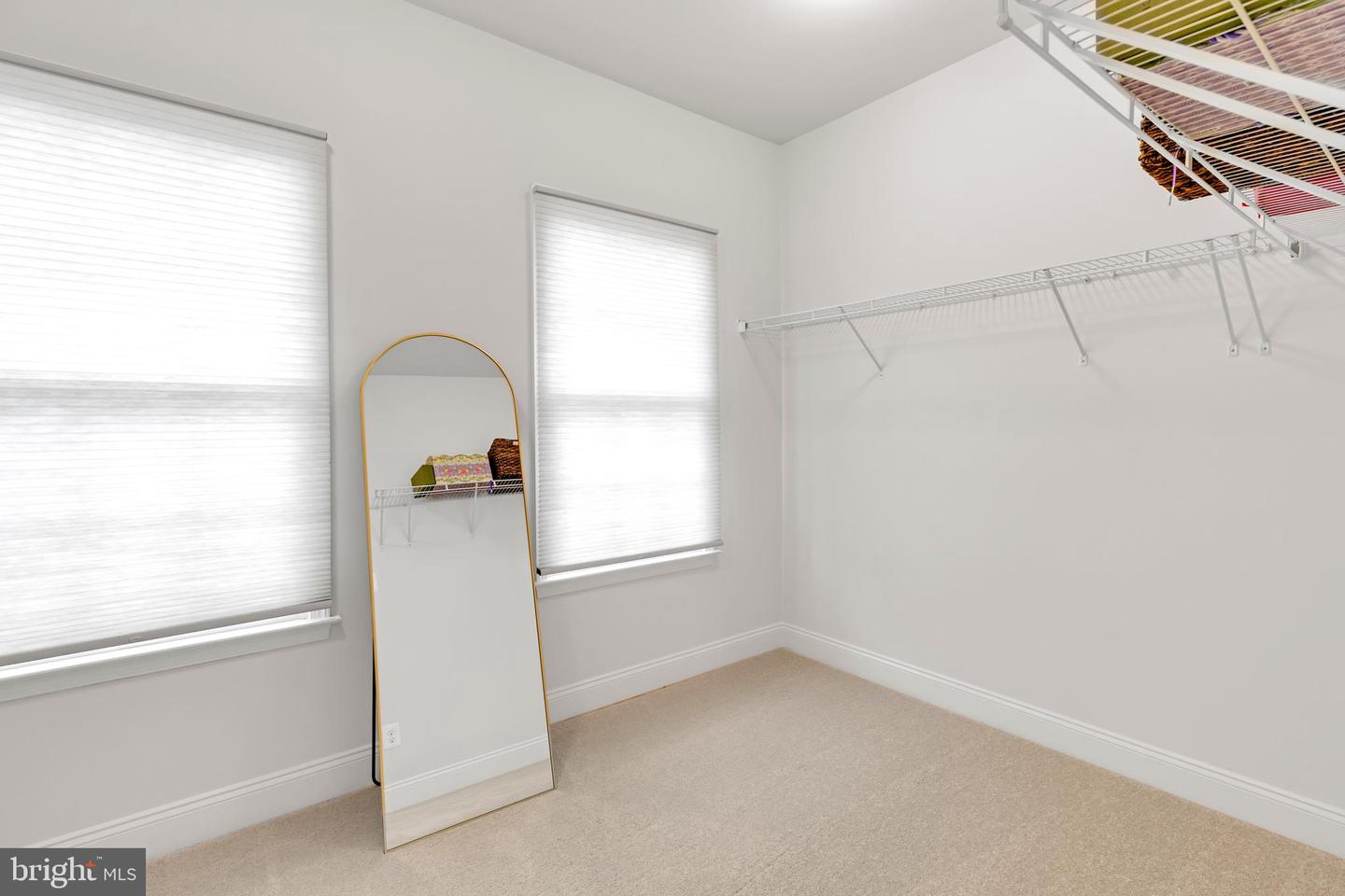 5232 JACOBS CREEK PL, HAYMARKET, Virginia 20169, 4 Bedrooms Bedrooms, ,4 BathroomsBathrooms,Residential,For sale,5232 JACOBS CREEK PL,VAPW2104048 MLS # VAPW2104048