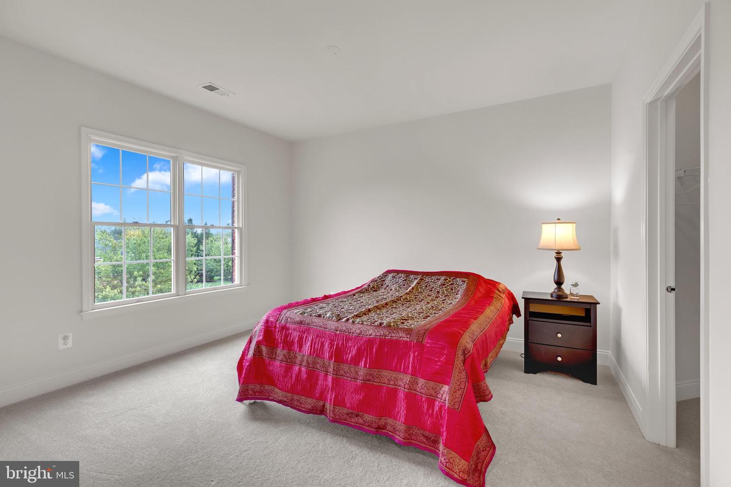 5232 JACOBS CREEK PL, HAYMARKET, Virginia 20169, 4 Bedrooms Bedrooms, ,4 BathroomsBathrooms,Residential,For sale,5232 JACOBS CREEK PL,VAPW2104048 MLS # VAPW2104048