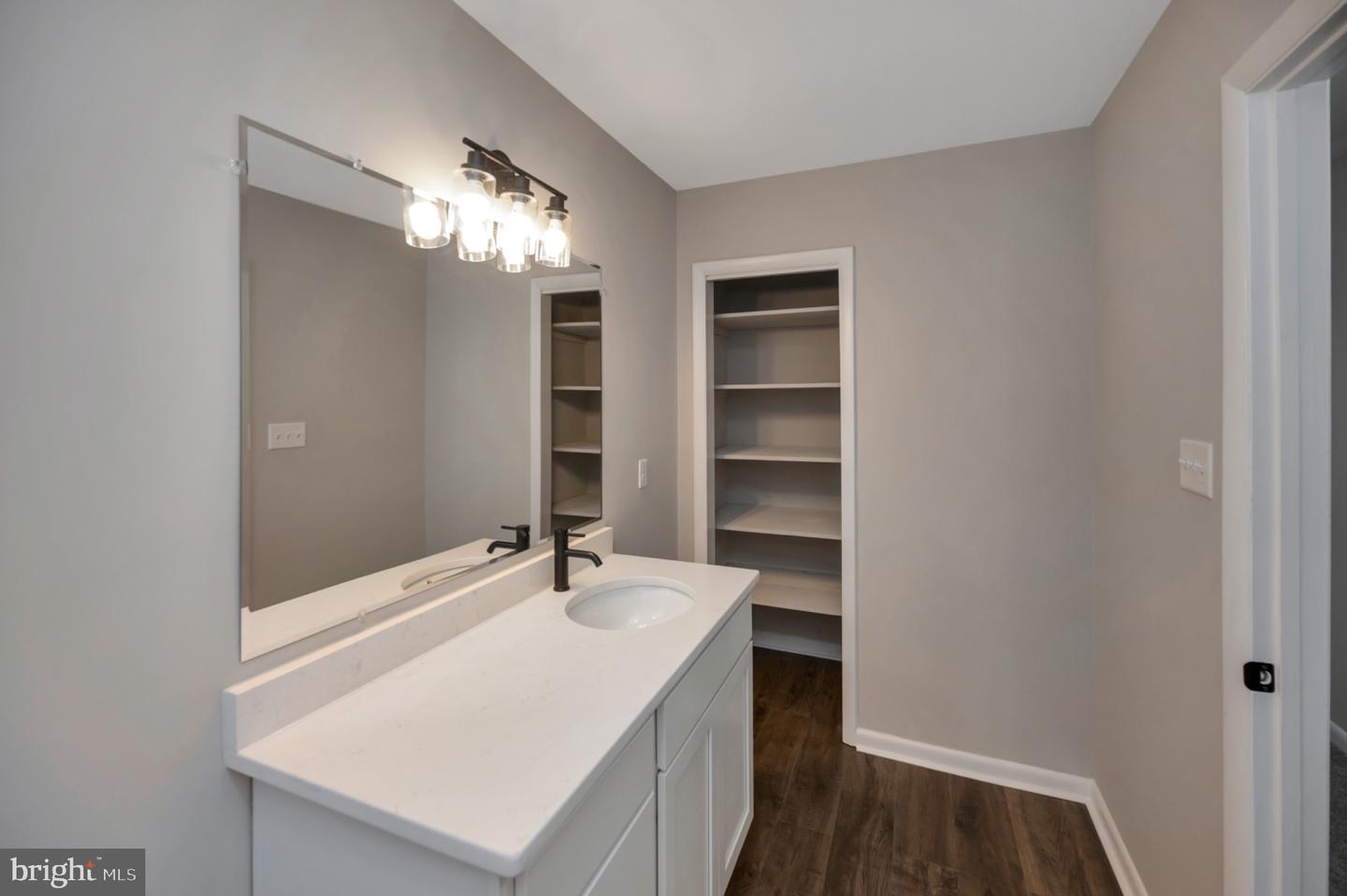 420 BIRDIE RD, LOCUST GROVE, Virginia 22508, 4 Bedrooms Bedrooms, 6 Rooms Rooms,2 BathroomsBathrooms,Residential,For sale,420 BIRDIE RD,VAOR2012286 MLS # VAOR2012286