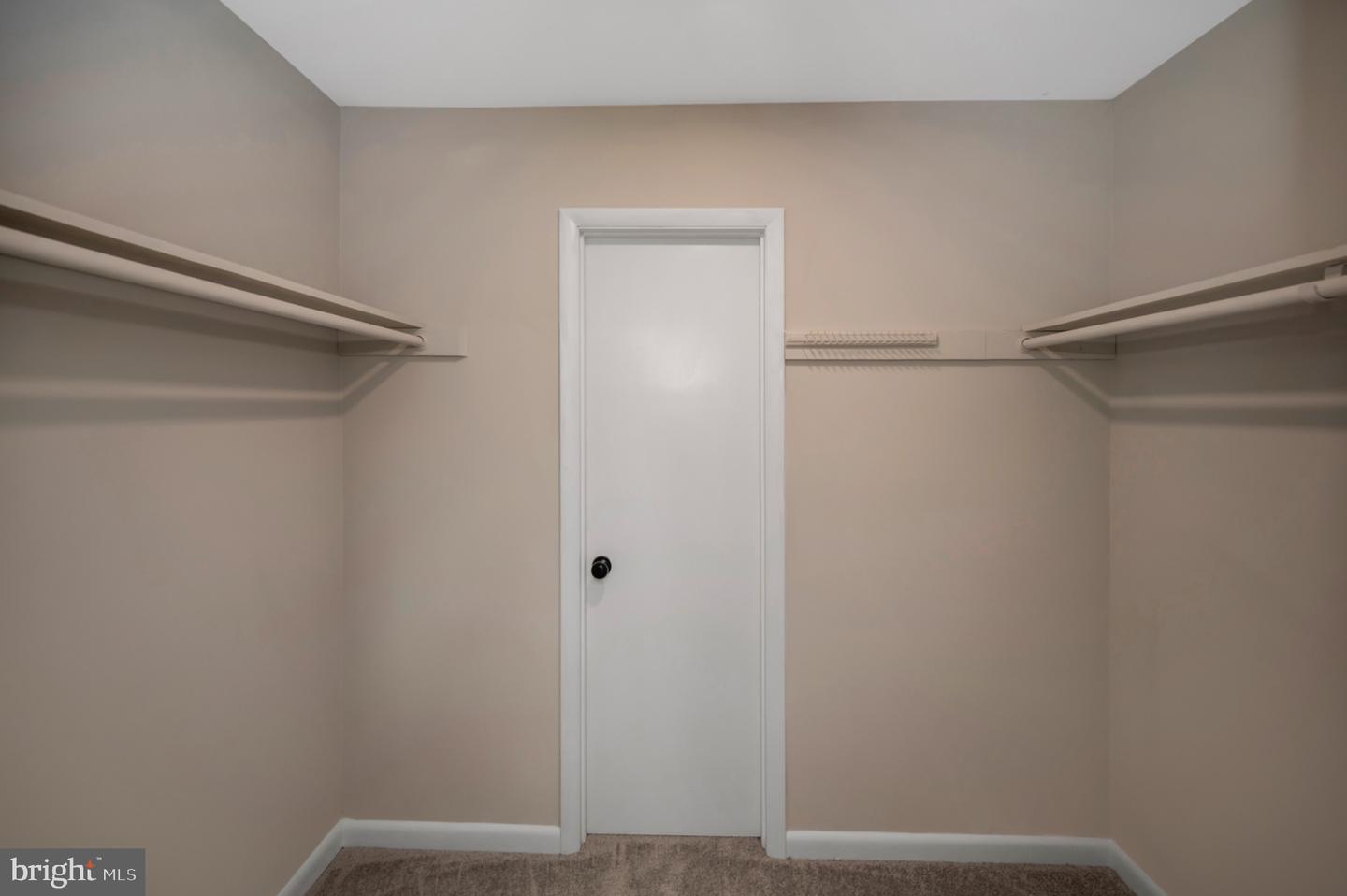 420 BIRDIE RD, LOCUST GROVE, Virginia 22508, 4 Bedrooms Bedrooms, 6 Rooms Rooms,2 BathroomsBathrooms,Residential,For sale,420 BIRDIE RD,VAOR2012286 MLS # VAOR2012286