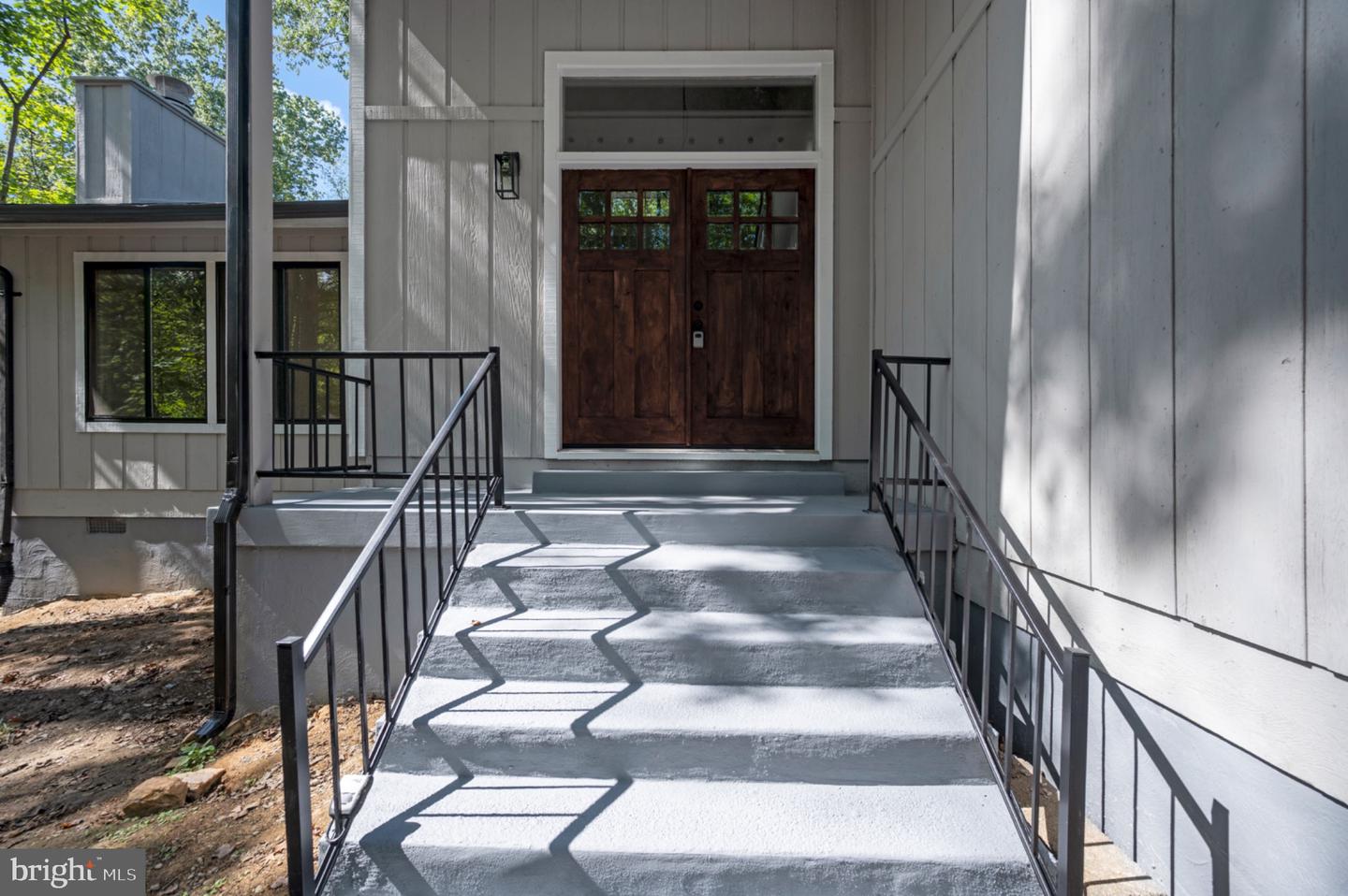 420 BIRDIE RD, LOCUST GROVE, Virginia 22508, 4 Bedrooms Bedrooms, 6 Rooms Rooms,2 BathroomsBathrooms,Residential,For sale,420 BIRDIE RD,VAOR2012286 MLS # VAOR2012286