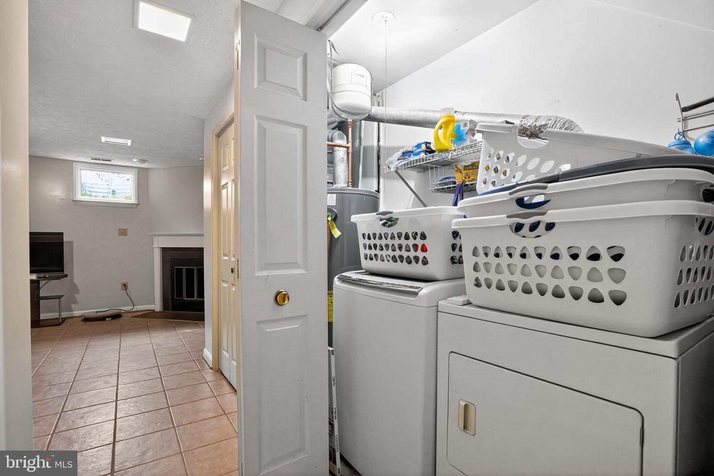 7354 HIDDEN KNOLLS CT, SPRINGFIELD, Virginia 22153, 3 Bedrooms Bedrooms, ,2 BathroomsBathrooms,Residential,For sale,7354 HIDDEN KNOLLS CT,VAFX2267554 MLS # VAFX2267554