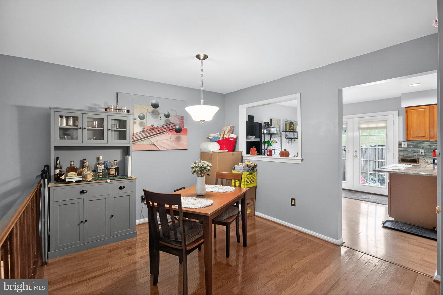 7354 HIDDEN KNOLLS CT, SPRINGFIELD, Virginia 22153, 3 Bedrooms Bedrooms, ,2 BathroomsBathrooms,Residential,For sale,7354 HIDDEN KNOLLS CT,VAFX2267554 MLS # VAFX2267554
