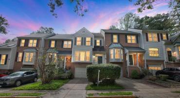 7354 HIDDEN KNOLLS CT, SPRINGFIELD, Virginia 22153, 3 Bedrooms Bedrooms, ,2 BathroomsBathrooms,Residential,For sale,7354 HIDDEN KNOLLS CT,VAFX2267554 MLS # VAFX2267554
