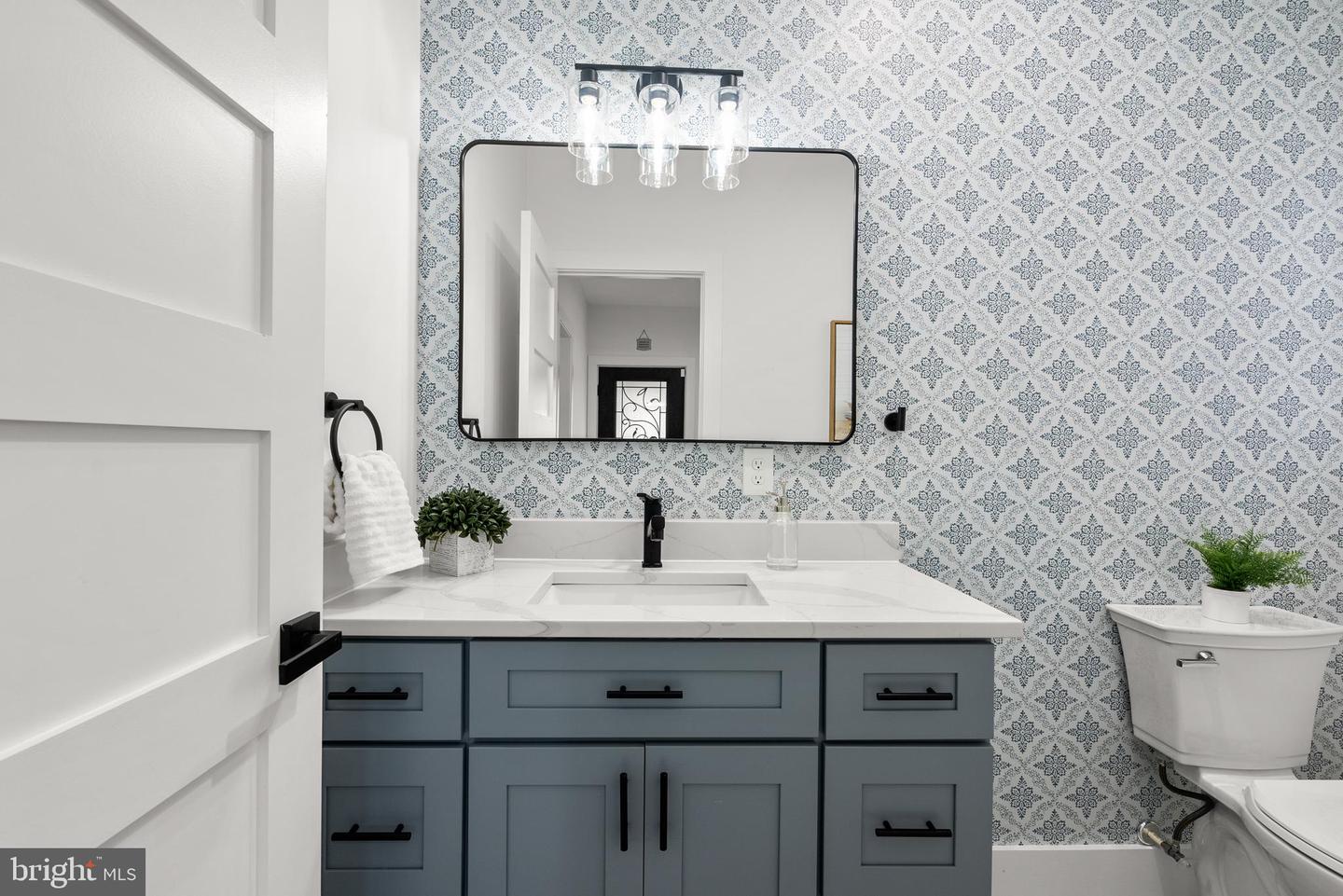 3509 MEMORIAL ST, ALEXANDRIA, Virginia 22310, 5 Bedrooms Bedrooms, ,4 BathroomsBathrooms,Residential,For sale,3509 MEMORIAL ST,VAFX2267640 MLS # VAFX2267640