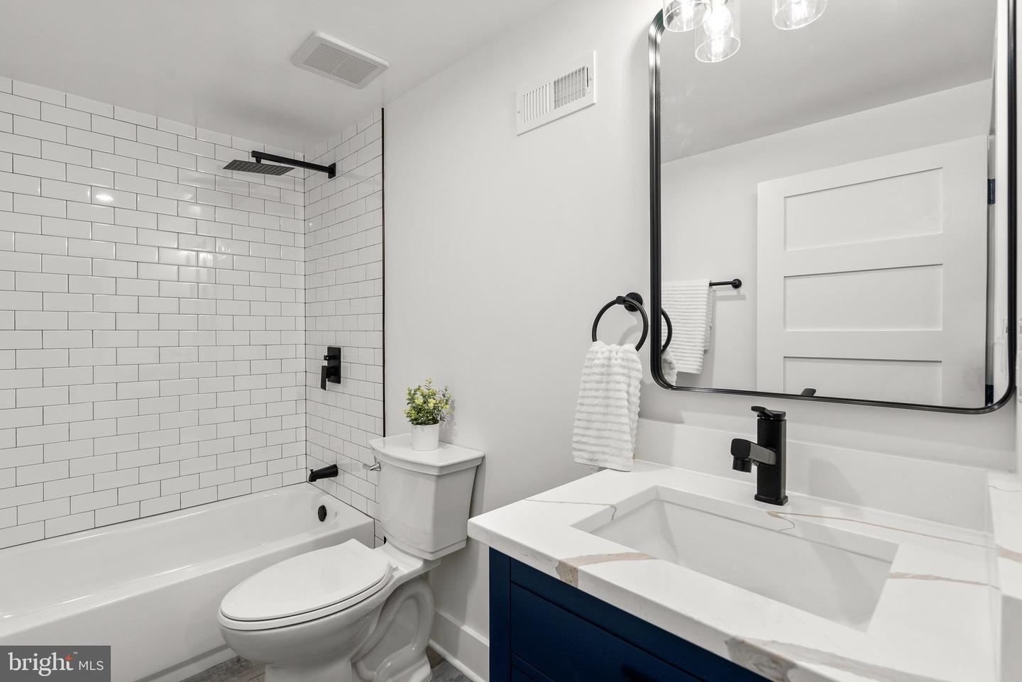 3509 MEMORIAL ST, ALEXANDRIA, Virginia 22310, 5 Bedrooms Bedrooms, ,4 BathroomsBathrooms,Residential,For sale,3509 MEMORIAL ST,VAFX2267640 MLS # VAFX2267640