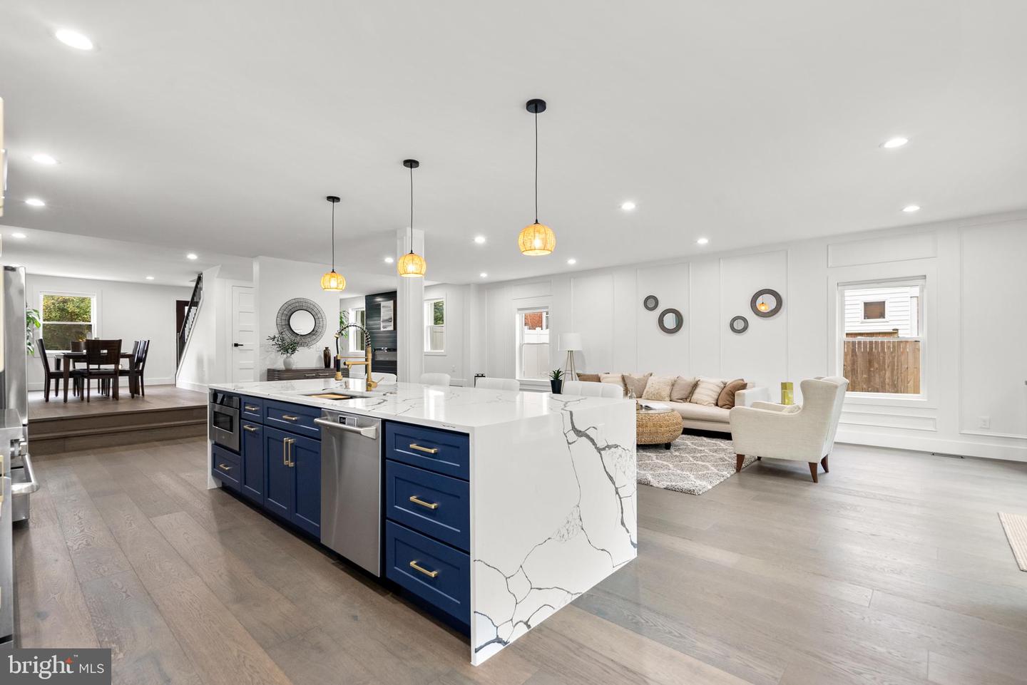 3509 MEMORIAL ST, ALEXANDRIA, Virginia 22310, 5 Bedrooms Bedrooms, ,4 BathroomsBathrooms,Residential,For sale,3509 MEMORIAL ST,VAFX2267640 MLS # VAFX2267640