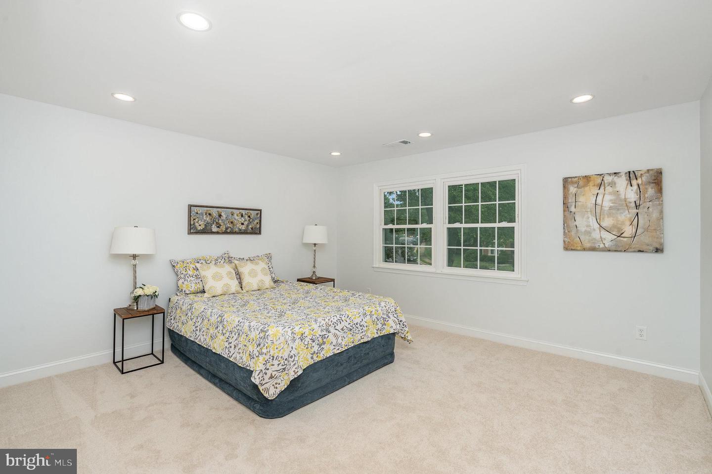 8507 LAKINHURST LN, SPRINGFIELD, Virginia 22152, 4 Bedrooms Bedrooms, ,3 BathroomsBathrooms,Residential,For sale,8507 LAKINHURST LN,VAFX2267722 MLS # VAFX2267722