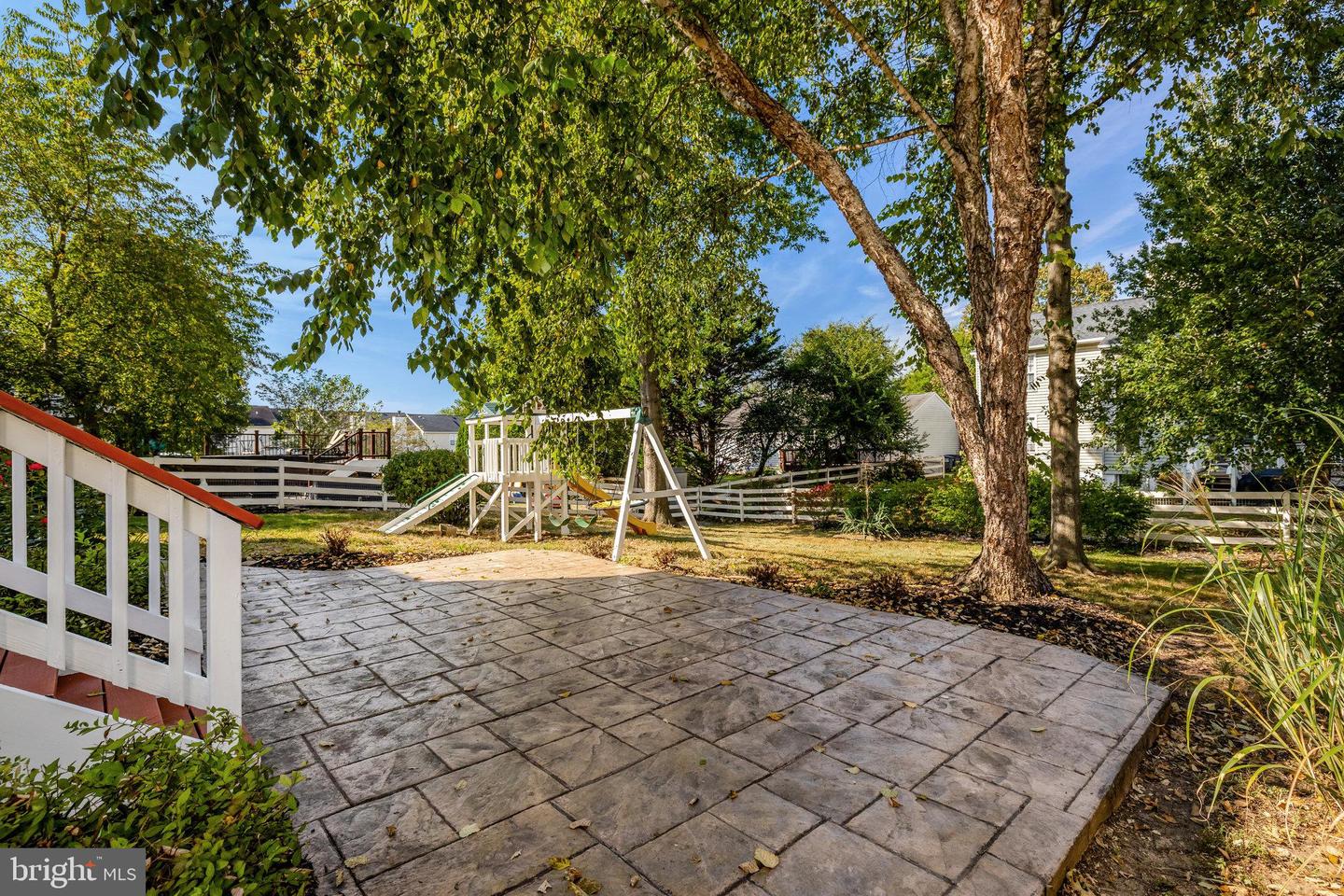 17331 ARROWOOD PL, ROUND HILL, Virginia 20141, 4 Bedrooms Bedrooms, ,2 BathroomsBathrooms,Residential,For sale,17331 ARROWOOD PL,VALO2107050 MLS # VALO2107050