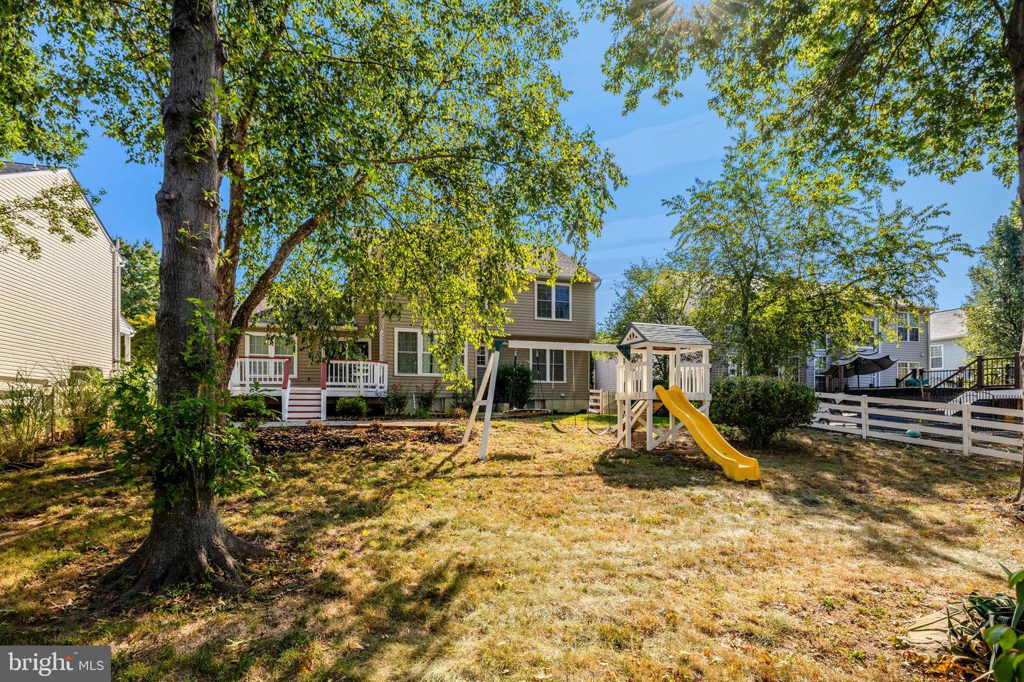 17331 ARROWOOD PL, ROUND HILL, Virginia 20141, 4 Bedrooms Bedrooms, ,2 BathroomsBathrooms,Residential,For sale,17331 ARROWOOD PL,VALO2107050 MLS # VALO2107050