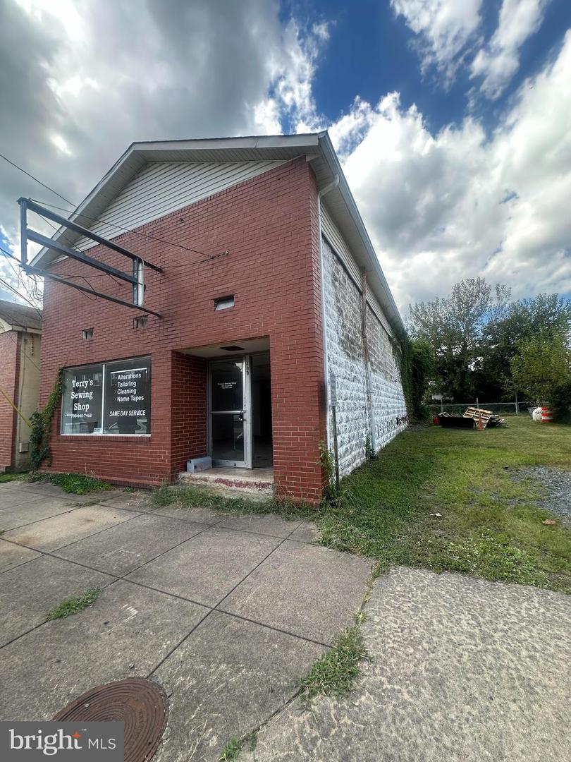 409 BROADWAY ST, QUANTICO, Virginia 22134, ,Land,For sale,409 BROADWAY ST,VAPW2103264 MLS # VAPW2103264