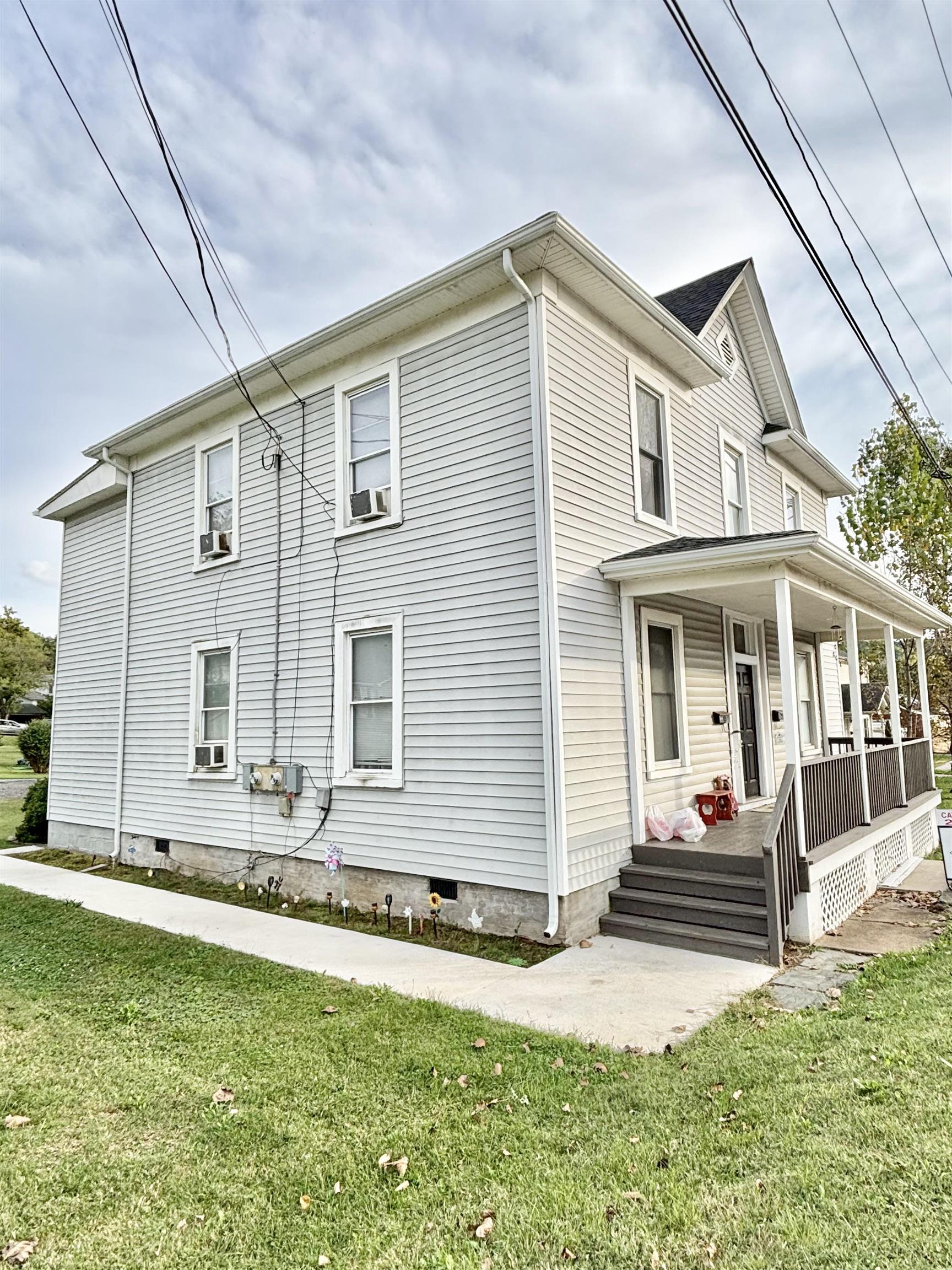 268 N DELPHINE AVE, WAYNESBORO, Virginia 22980, ,Residential,268 N DELPHINE AVE,669497 MLS # 669497