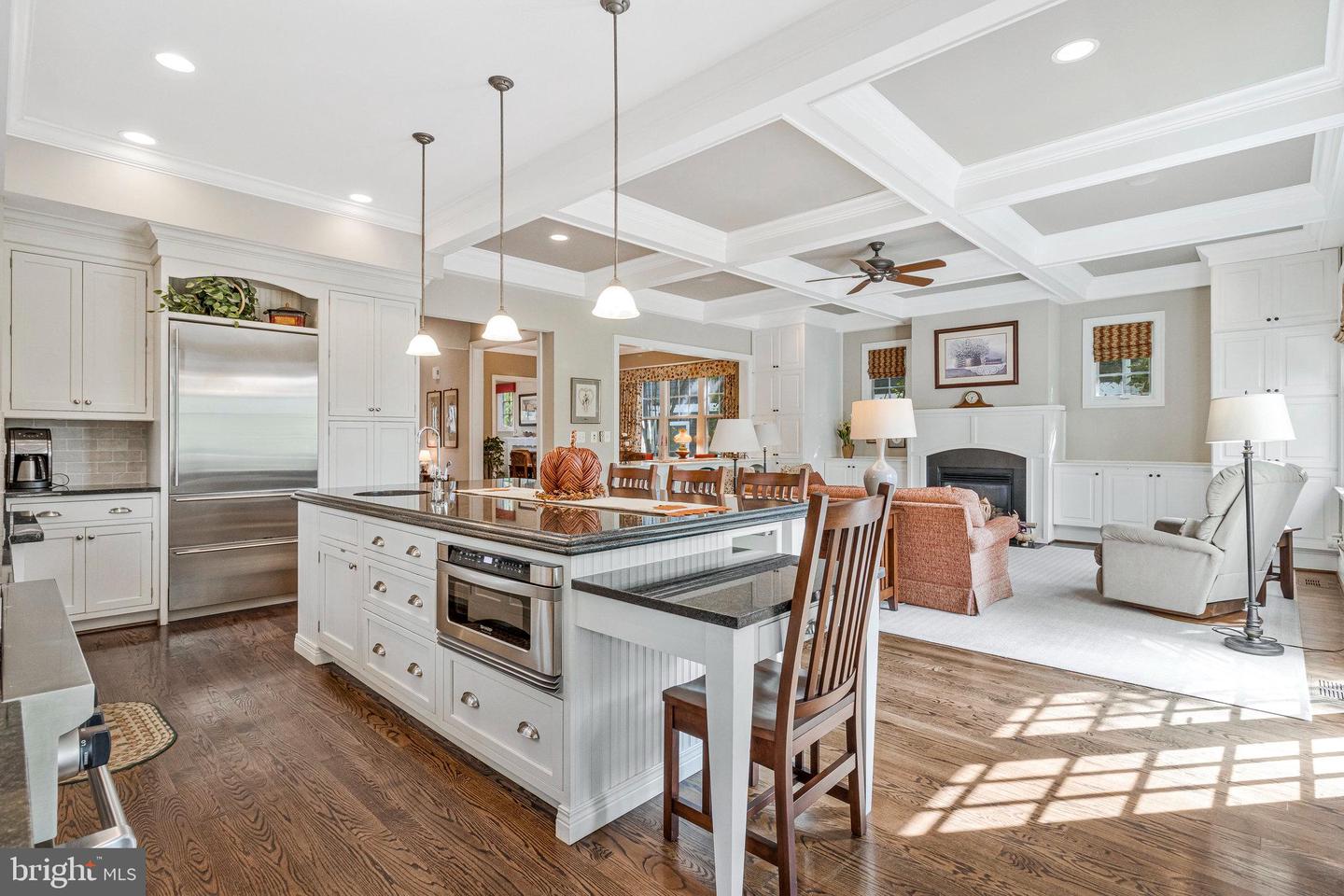 1318 N JACKSON ST N, ARLINGTON, Virginia 22201, 4 Bedrooms Bedrooms, ,5 BathroomsBathrooms,Residential,For sale,1318 N JACKSON ST N,VAAR2063832 MLS # VAAR2063832