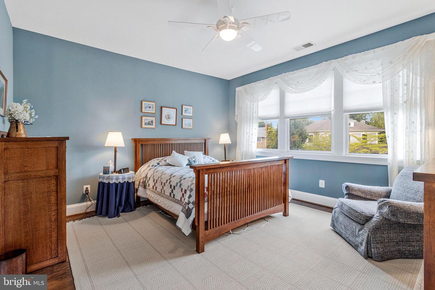 1318 N JACKSON ST N, ARLINGTON, Virginia 22201, 4 Bedrooms Bedrooms, ,5 BathroomsBathrooms,Residential,For sale,1318 N JACKSON ST N,VAAR2063832 MLS # VAAR2063832