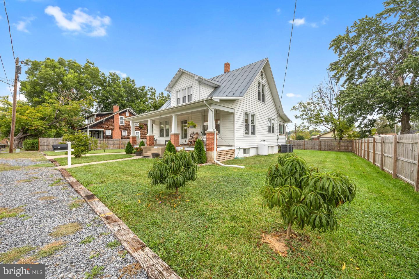 453 ZEA ST, STRASBURG, Virginia 22657, 4 Bedrooms Bedrooms, ,2 BathroomsBathrooms,Residential,For sale,453 ZEA ST,VASH2012542 MLS # VASH2012542