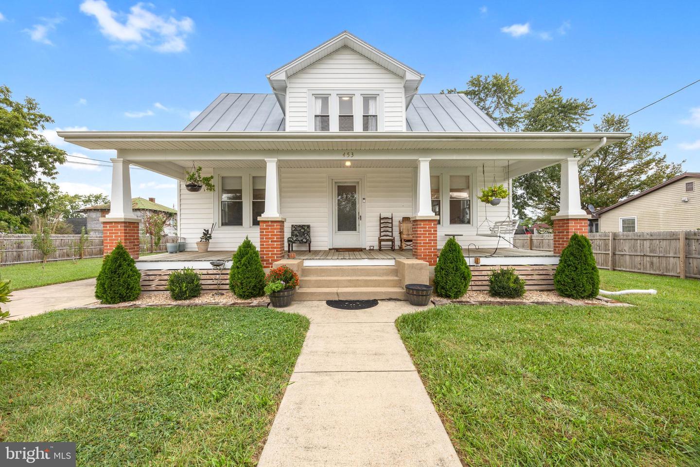 453 ZEA ST, STRASBURG, Virginia 22657, 4 Bedrooms Bedrooms, ,2 BathroomsBathrooms,Residential,For sale,453 ZEA ST,VASH2012542 MLS # VASH2012542