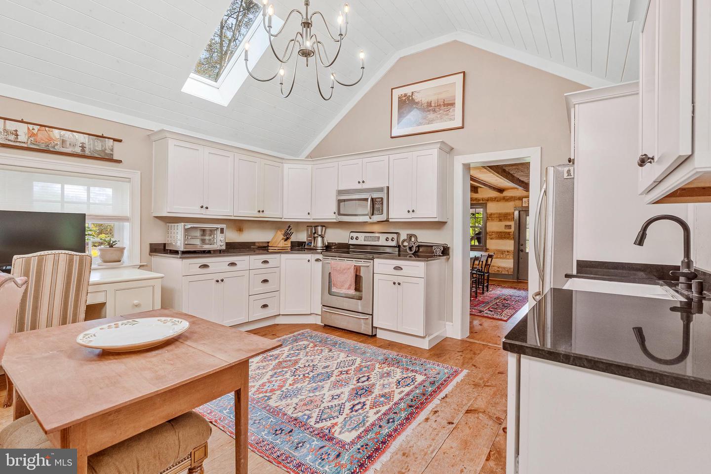 12519 MOUNTAIN RD, LOVETTSVILLE, Virginia 20180, 3 Bedrooms Bedrooms, ,2 BathroomsBathrooms,Residential,For sale,12519 MOUNTAIN RD,VALO2106946 MLS # VALO2106946