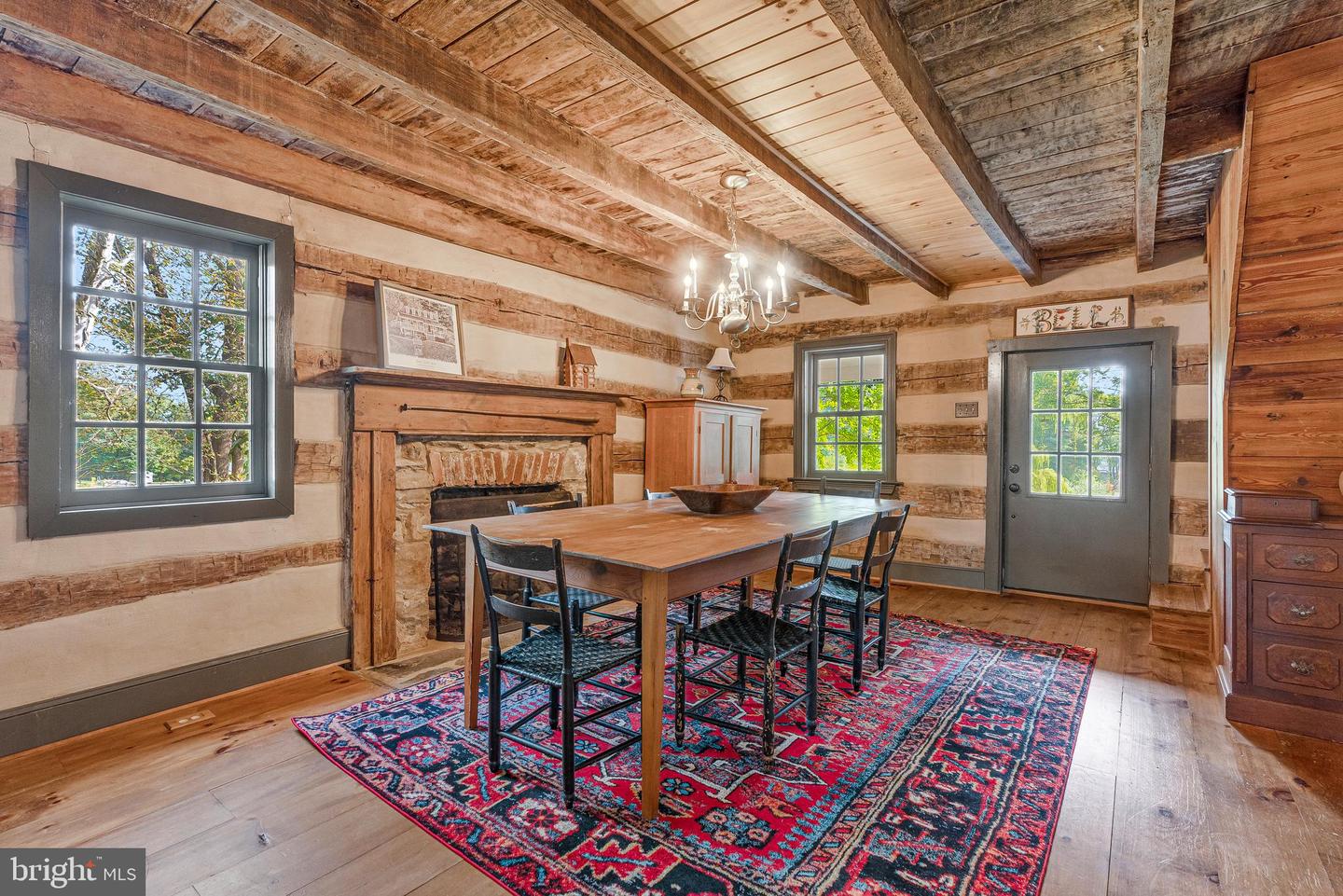12519 MOUNTAIN RD, LOVETTSVILLE, Virginia 20180, 3 Bedrooms Bedrooms, ,2 BathroomsBathrooms,Residential,For sale,12519 MOUNTAIN RD,VALO2106946 MLS # VALO2106946