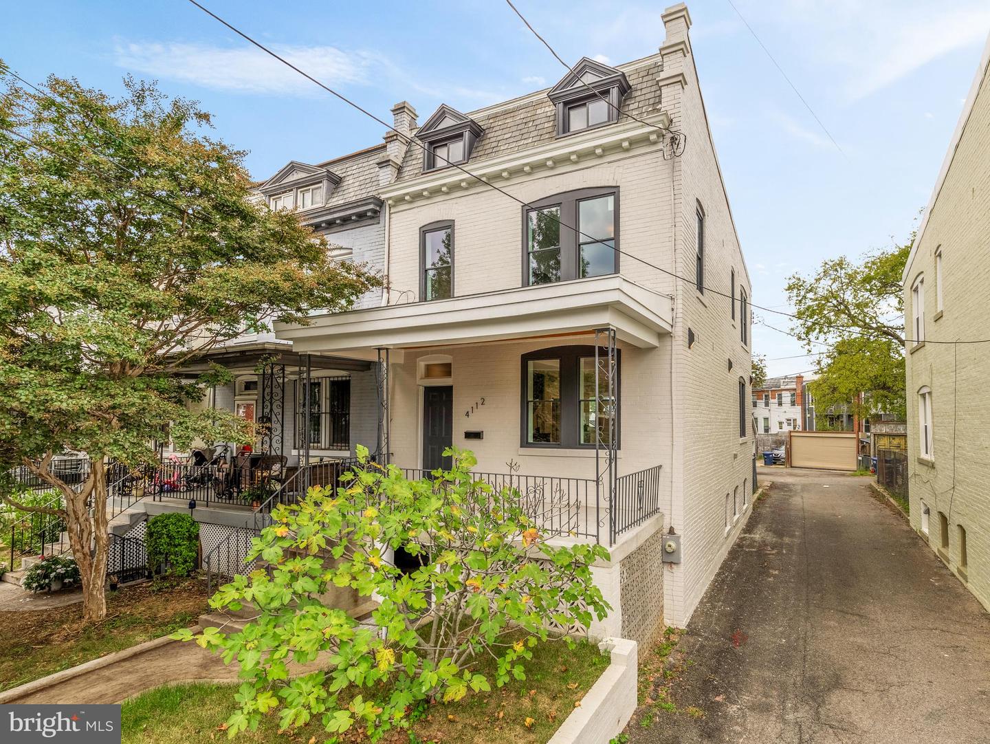 4112 5TH ST NW, WASHINGTON, District Of Columbia 20011, 5 Bedrooms Bedrooms, ,3 BathroomsBathrooms,Residential,For sale,4112 5TH ST NW,DCDC2222796 MLS # DCDC2222796