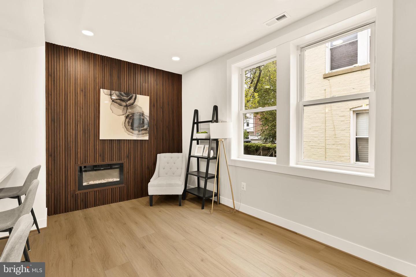 4112 5TH ST NW, WASHINGTON, District Of Columbia 20011, 5 Bedrooms Bedrooms, ,3 BathroomsBathrooms,Residential,For sale,4112 5TH ST NW,DCDC2222796 MLS # DCDC2222796