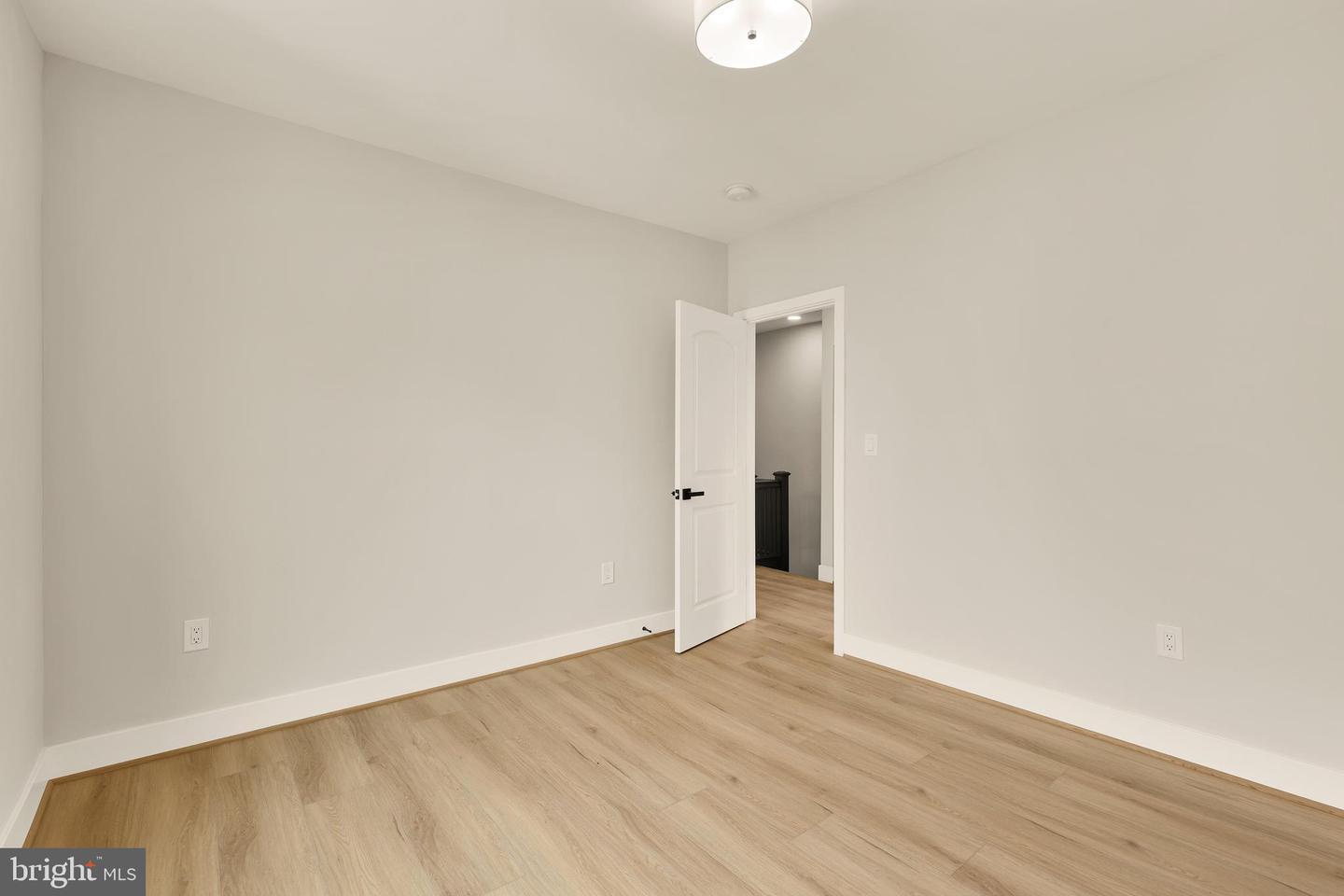 4112 5TH ST NW, WASHINGTON, District Of Columbia 20011, 5 Bedrooms Bedrooms, ,3 BathroomsBathrooms,Residential,For sale,4112 5TH ST NW,DCDC2222796 MLS # DCDC2222796