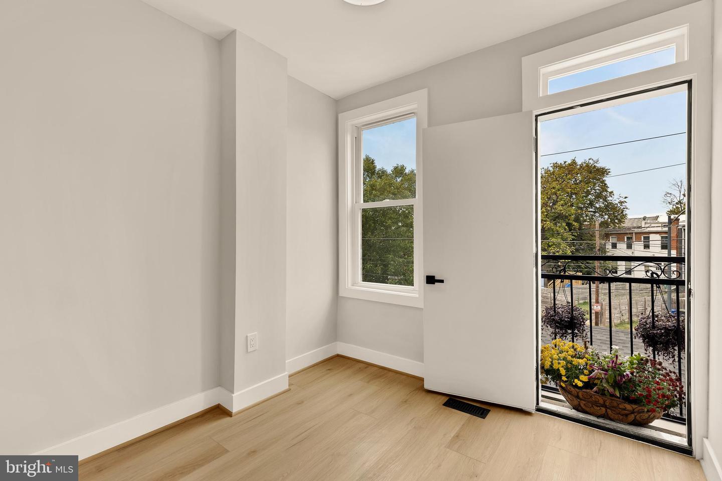 4112 5TH ST NW, WASHINGTON, District Of Columbia 20011, 5 Bedrooms Bedrooms, ,3 BathroomsBathrooms,Residential,For sale,4112 5TH ST NW,DCDC2222796 MLS # DCDC2222796