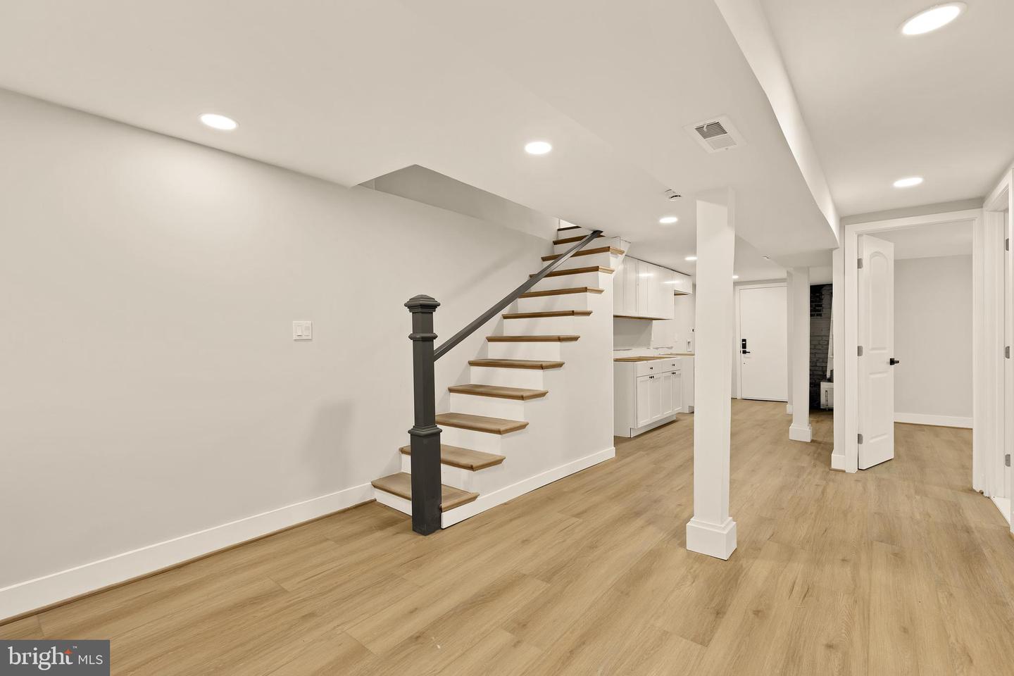 4112 5TH ST NW, WASHINGTON, District Of Columbia 20011, 5 Bedrooms Bedrooms, ,3 BathroomsBathrooms,Residential,For sale,4112 5TH ST NW,DCDC2222796 MLS # DCDC2222796