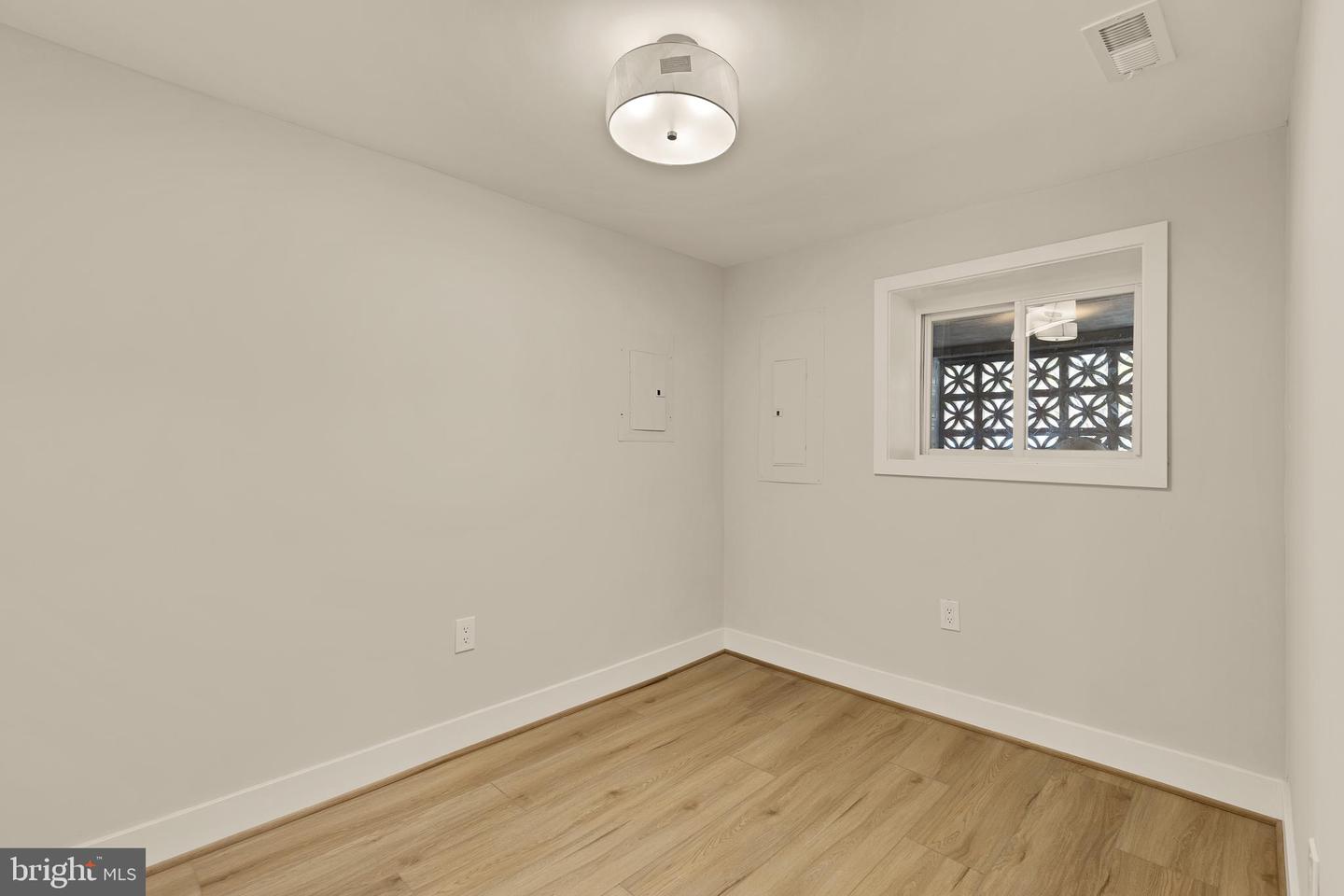 4112 5TH ST NW, WASHINGTON, District Of Columbia 20011, 5 Bedrooms Bedrooms, ,3 BathroomsBathrooms,Residential,For sale,4112 5TH ST NW,DCDC2222796 MLS # DCDC2222796
