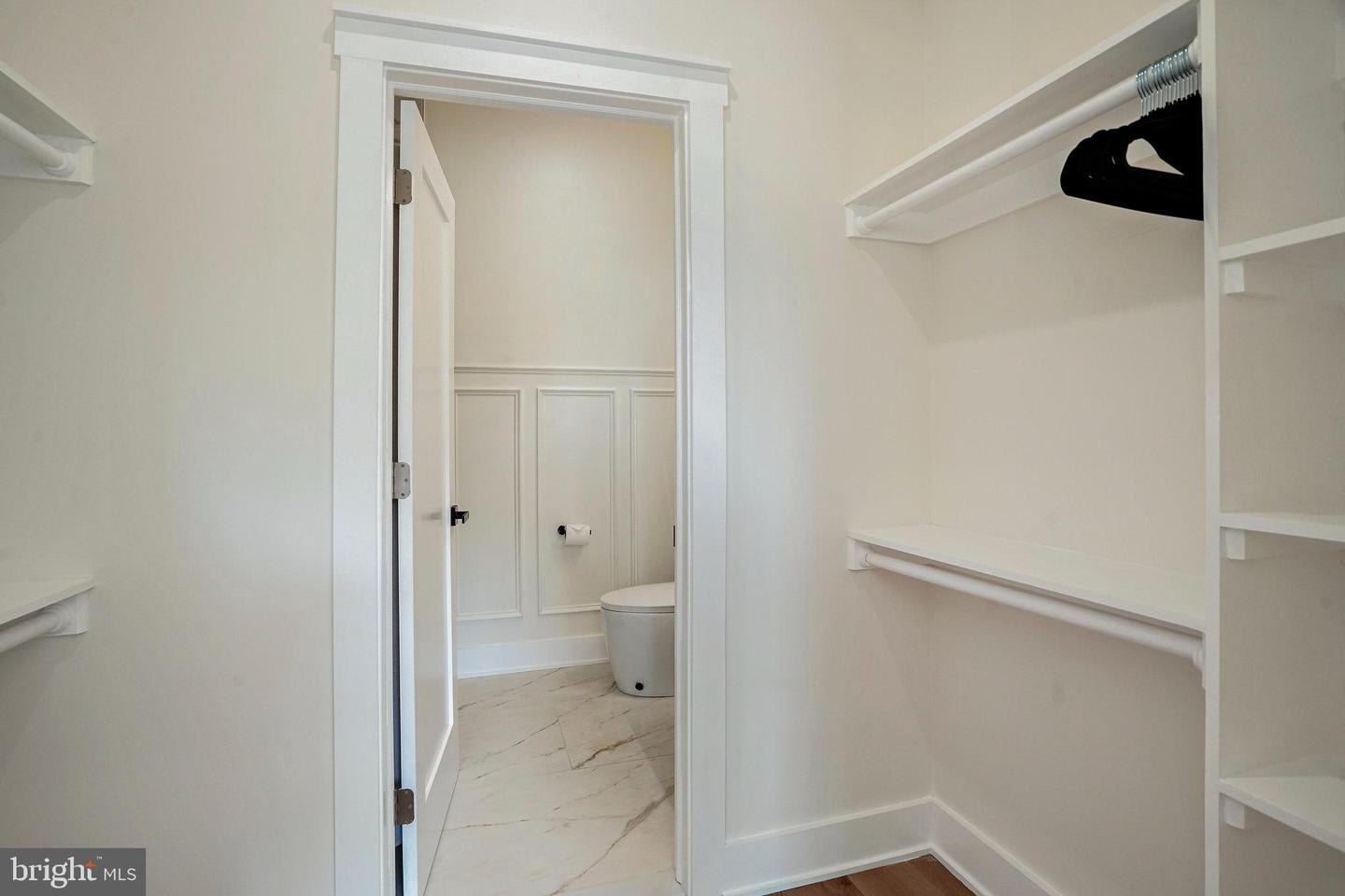 1404 MASSACHUSETTS AVE SE, WASHINGTON, District Of Columbia 20003, 4 Bedrooms Bedrooms, ,4 BathroomsBathrooms,Residential,For sale,1404 MASSACHUSETTS AVE SE,DCDC2222970 MLS # DCDC2222970