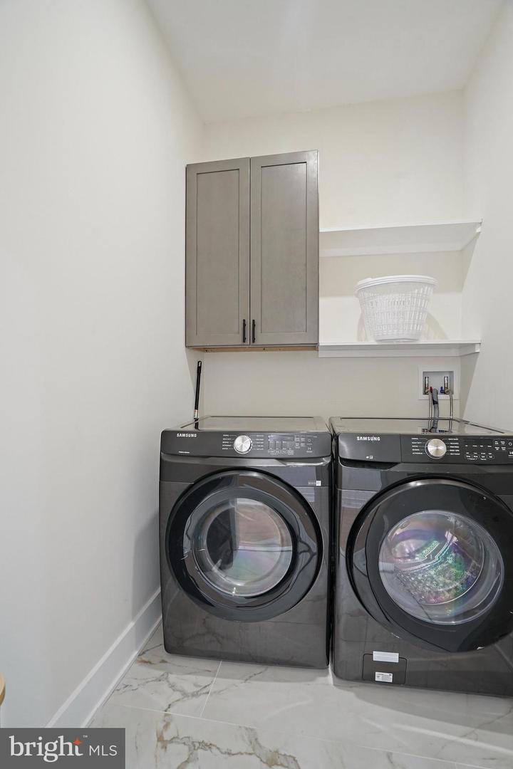 1404 MASSACHUSETTS AVE SE, WASHINGTON, District Of Columbia 20003, 4 Bedrooms Bedrooms, ,4 BathroomsBathrooms,Residential,For sale,1404 MASSACHUSETTS AVE SE,DCDC2222970 MLS # DCDC2222970