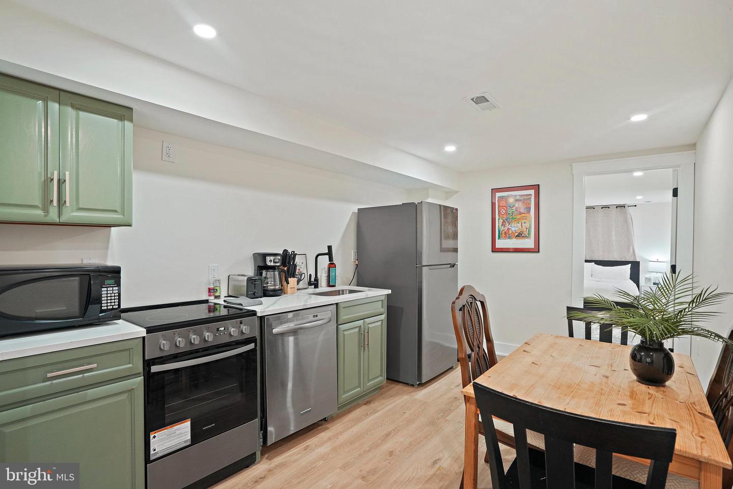 1404 MASSACHUSETTS AVE SE, WASHINGTON, District Of Columbia 20003, 4 Bedrooms Bedrooms, ,4 BathroomsBathrooms,Residential,For sale,1404 MASSACHUSETTS AVE SE,DCDC2222970 MLS # DCDC2222970