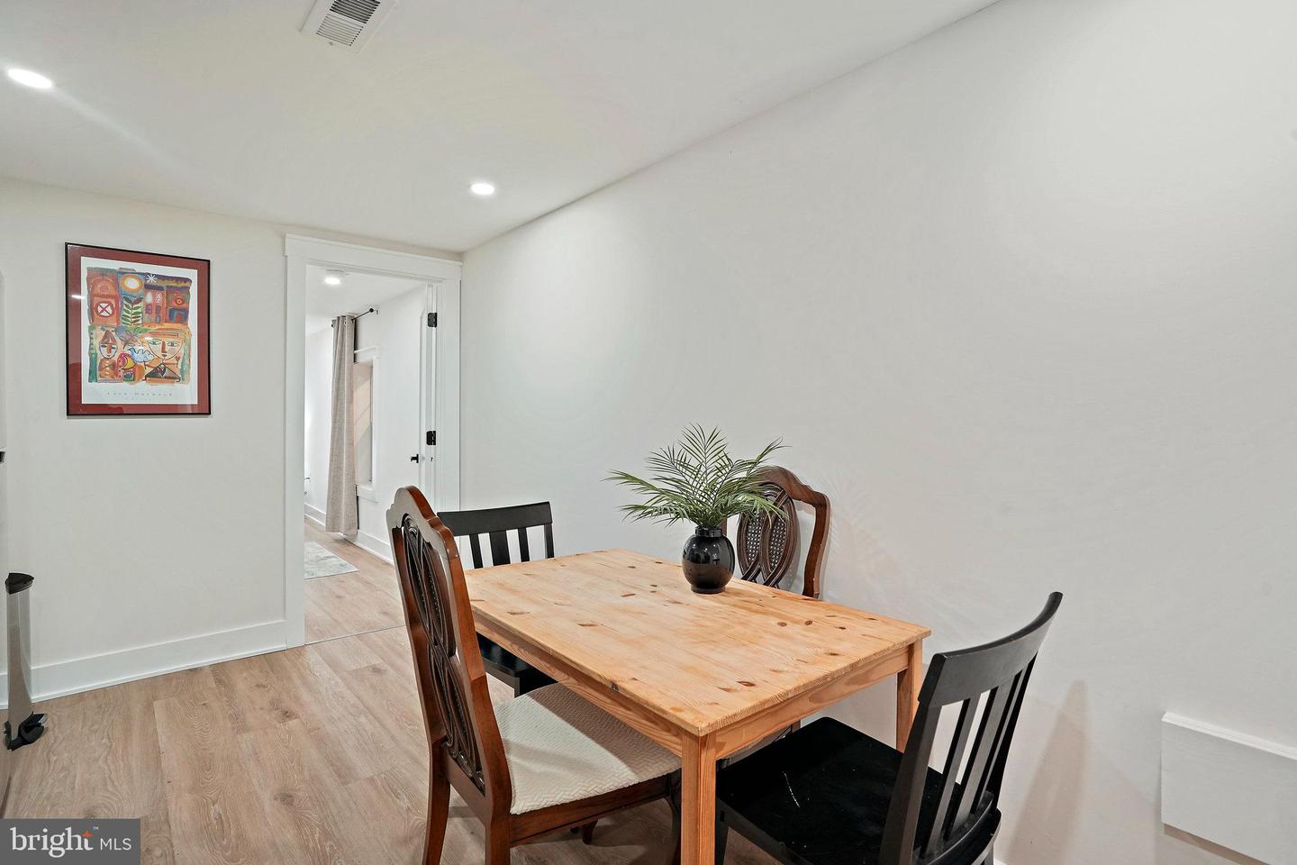 1404 MASSACHUSETTS AVE SE, WASHINGTON, District Of Columbia 20003, 4 Bedrooms Bedrooms, ,4 BathroomsBathrooms,Residential,For sale,1404 MASSACHUSETTS AVE SE,DCDC2222970 MLS # DCDC2222970