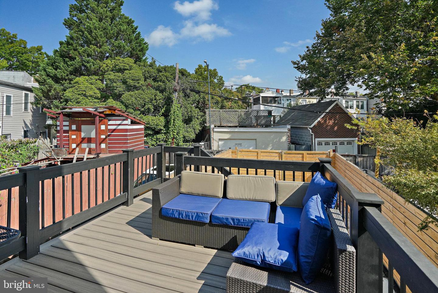 1404 MASSACHUSETTS AVE SE, WASHINGTON, District Of Columbia 20003, 4 Bedrooms Bedrooms, ,4 BathroomsBathrooms,Residential,For sale,1404 MASSACHUSETTS AVE SE,DCDC2222970 MLS # DCDC2222970