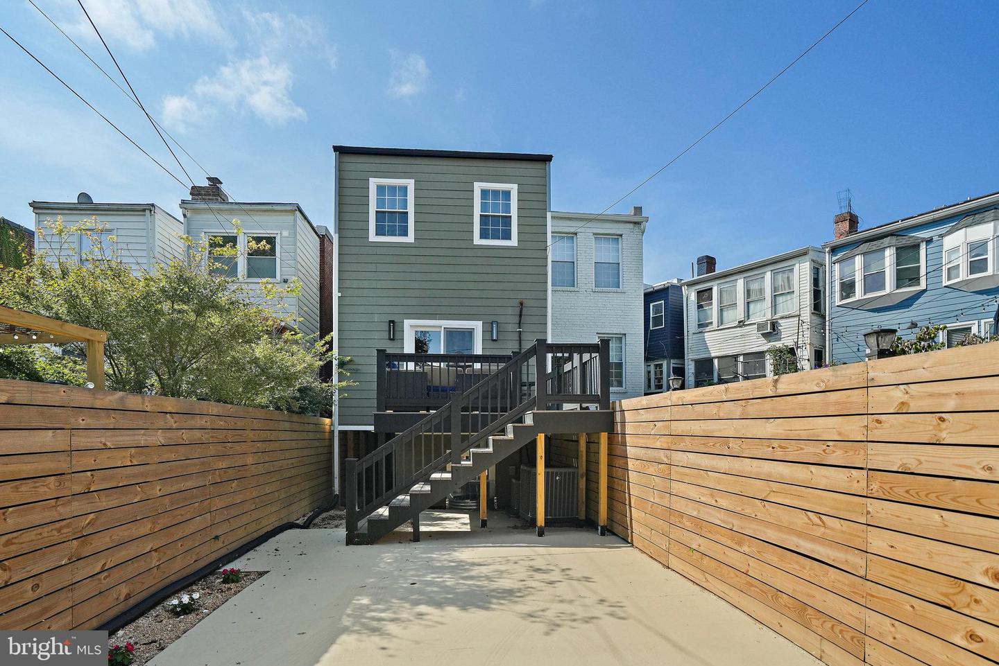 1404 MASSACHUSETTS AVE SE, WASHINGTON, District Of Columbia 20003, 4 Bedrooms Bedrooms, ,4 BathroomsBathrooms,Residential,For sale,1404 MASSACHUSETTS AVE SE,DCDC2222970 MLS # DCDC2222970
