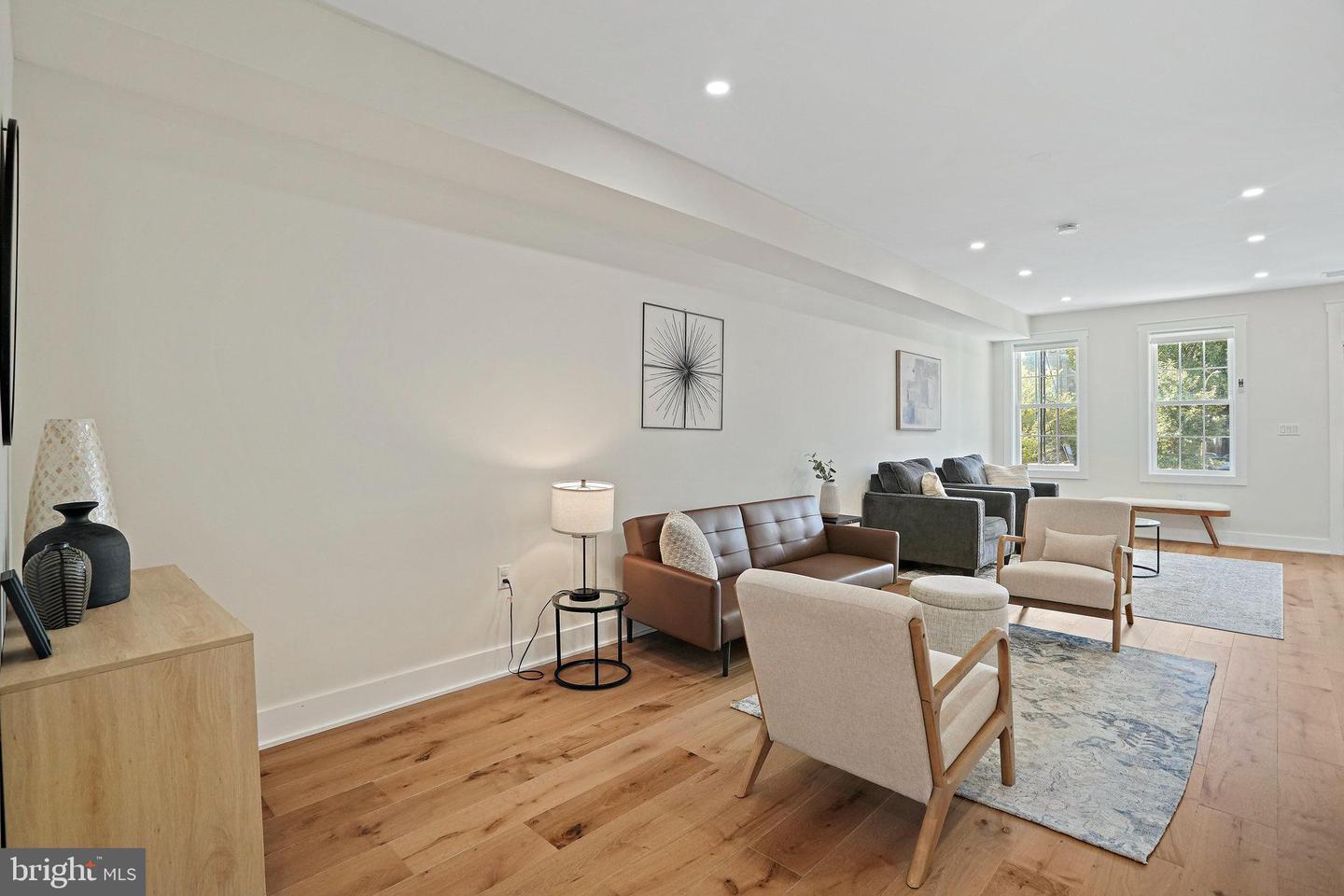 1404 MASSACHUSETTS AVE SE, WASHINGTON, District Of Columbia 20003, 4 Bedrooms Bedrooms, ,4 BathroomsBathrooms,Residential,For sale,1404 MASSACHUSETTS AVE SE,DCDC2222970 MLS # DCDC2222970
