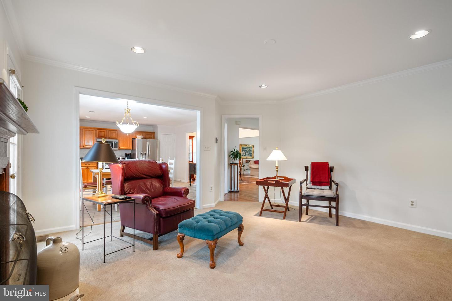 5422 CASTLE BAR LN, ALEXANDRIA, Virginia 22315, 5 Bedrooms Bedrooms, 14 Rooms Rooms,3 BathroomsBathrooms,Residential,For sale,5422 CASTLE BAR LN,VAFX2229682 MLS # VAFX2229682