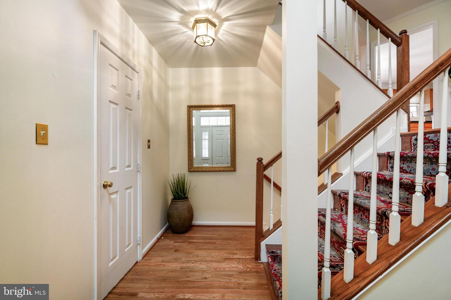 5422 CASTLE BAR LN, ALEXANDRIA, Virginia 22315, 5 Bedrooms Bedrooms, 14 Rooms Rooms,3 BathroomsBathrooms,Residential,For sale,5422 CASTLE BAR LN,VAFX2229682 MLS # VAFX2229682