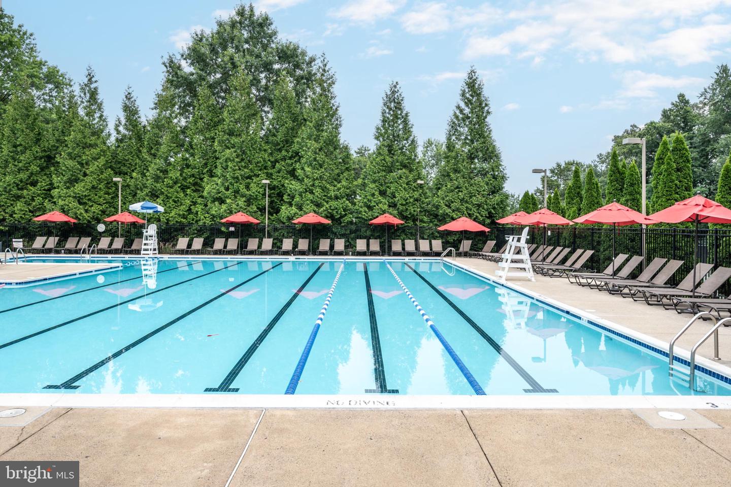5422 CASTLE BAR LN, ALEXANDRIA, Virginia 22315, 5 Bedrooms Bedrooms, 14 Rooms Rooms,3 BathroomsBathrooms,Residential,For sale,5422 CASTLE BAR LN,VAFX2229682 MLS # VAFX2229682