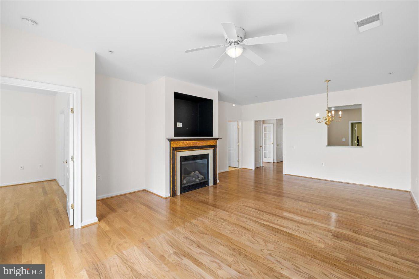 23 HIGHLANDER DR #41-2, FREDERICKSBURG, Virginia 22406, 2 Bedrooms Bedrooms, ,2 BathroomsBathrooms,Residential,For sale,23 HIGHLANDER DR #41-2,VAST2038240 MLS # VAST2038240