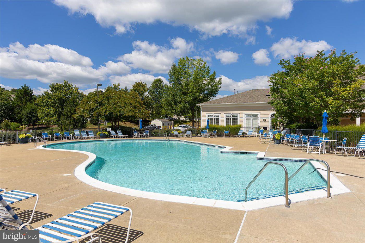 23 HIGHLANDER DR #41-2, FREDERICKSBURG, Virginia 22406, 2 Bedrooms Bedrooms, ,2 BathroomsBathrooms,Residential,For sale,23 HIGHLANDER DR #41-2,VAST2038240 MLS # VAST2038240