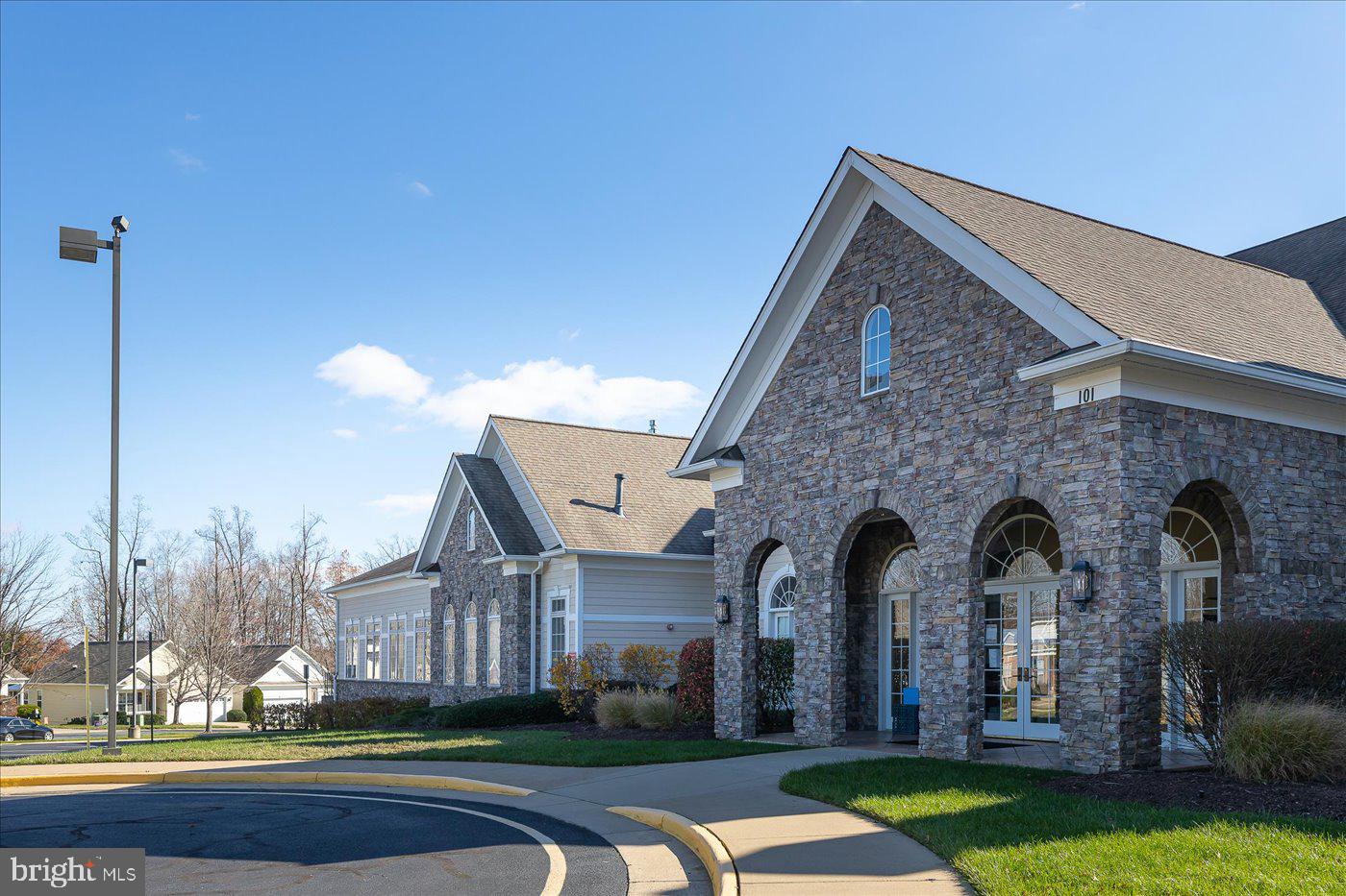 23 HIGHLANDER DR #41-2, FREDERICKSBURG, Virginia 22406, 2 Bedrooms Bedrooms, ,2 BathroomsBathrooms,Residential,For sale,23 HIGHLANDER DR #41-2,VAST2038240 MLS # VAST2038240